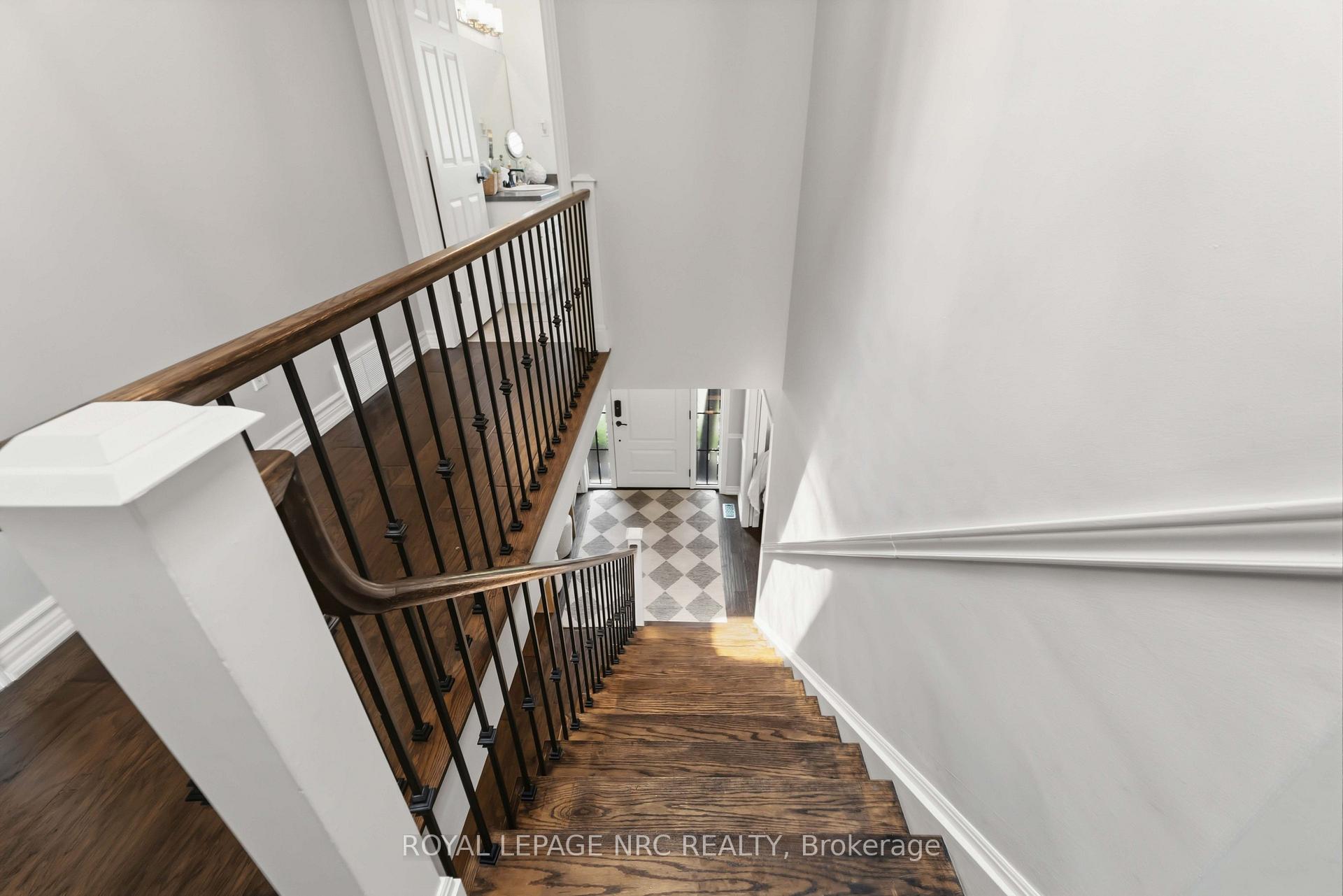 Photo 25 of 42 Foresthill Crescent, Pelham, Fonthill — HOMEH