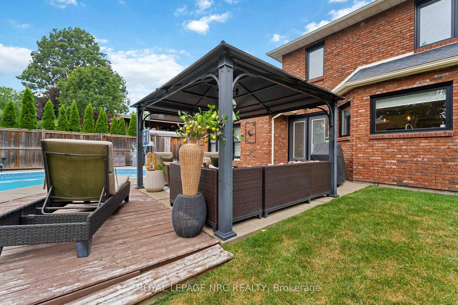 Photo 42 of 42 Foresthill Crescent, Pelham, Fonthill — HOMEH