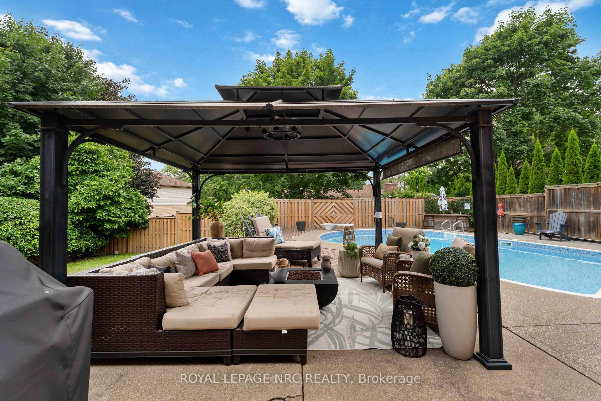 Photo 45 of 42 Foresthill Crescent, Pelham, Fonthill — HOMEH