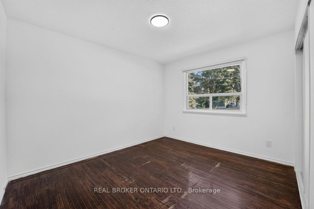 Photo 21 of 1024 Roosevelt Road, Mississauga, Lakeview — HOMEH