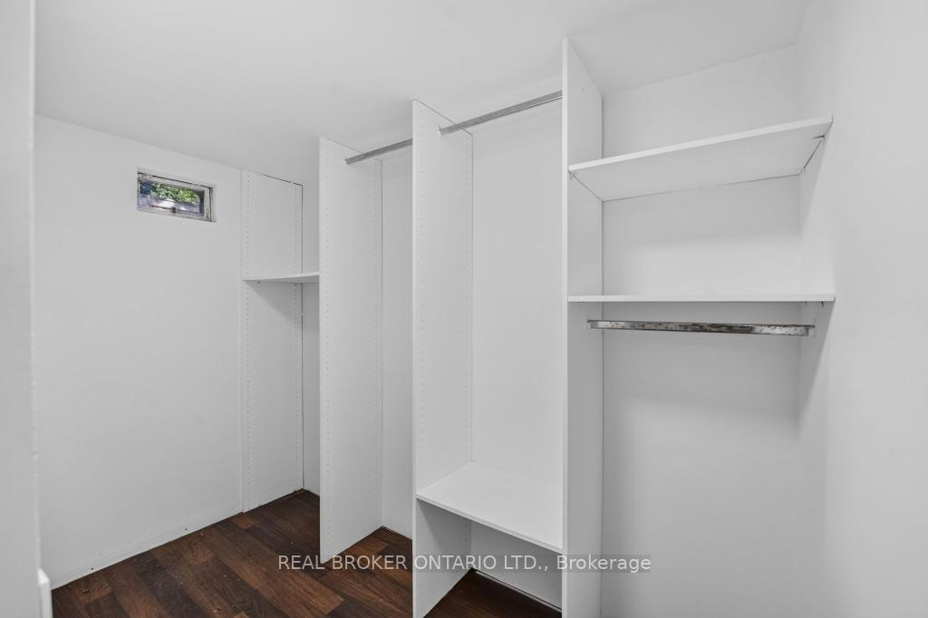 Photo 31 of 1024 Roosevelt Road, Mississauga, Lakeview — HOMEH