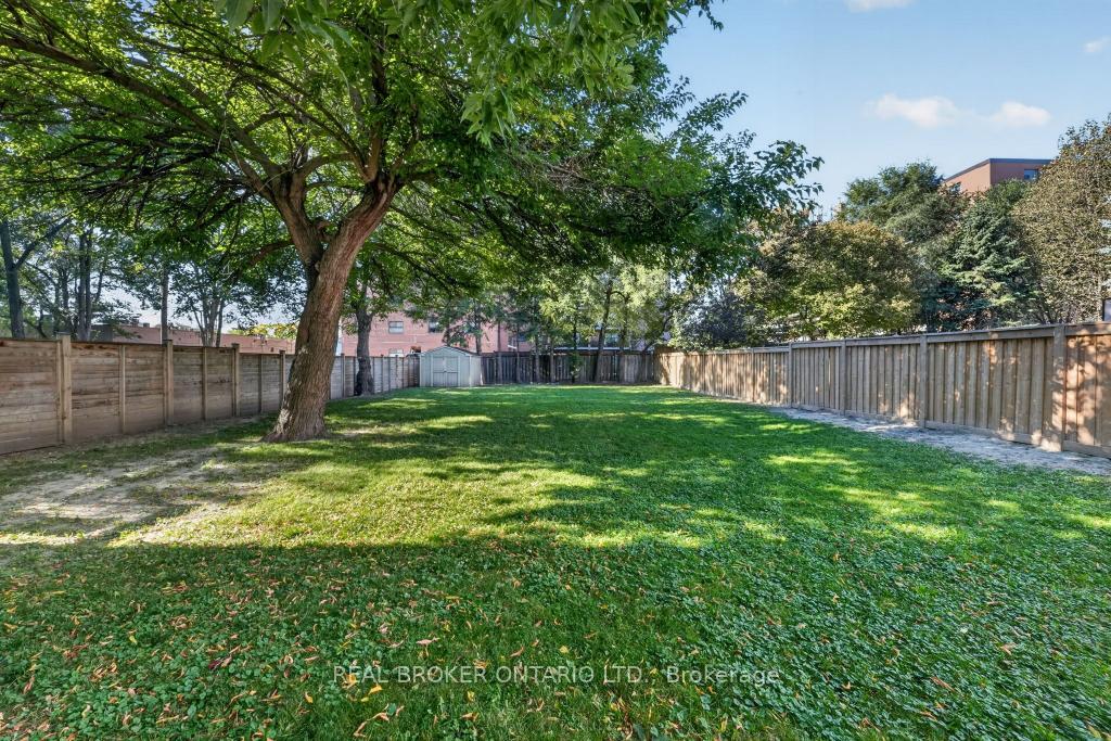 Photo 42 of 1024 Roosevelt Road, Mississauga, Lakeview — HOMEH