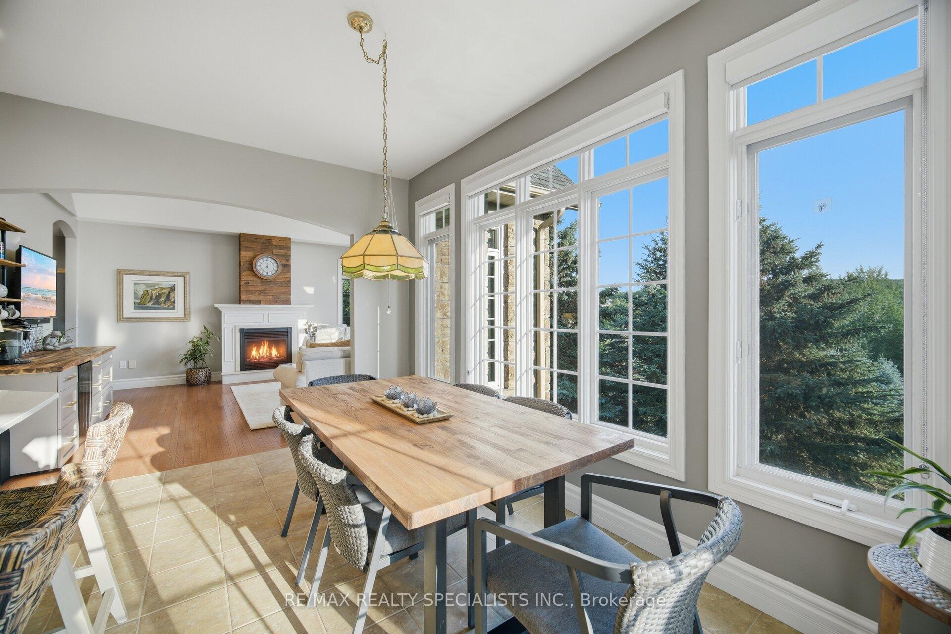Photo 12 of 4 Tranquility Court, Caledon, Palgrave — HOMEH