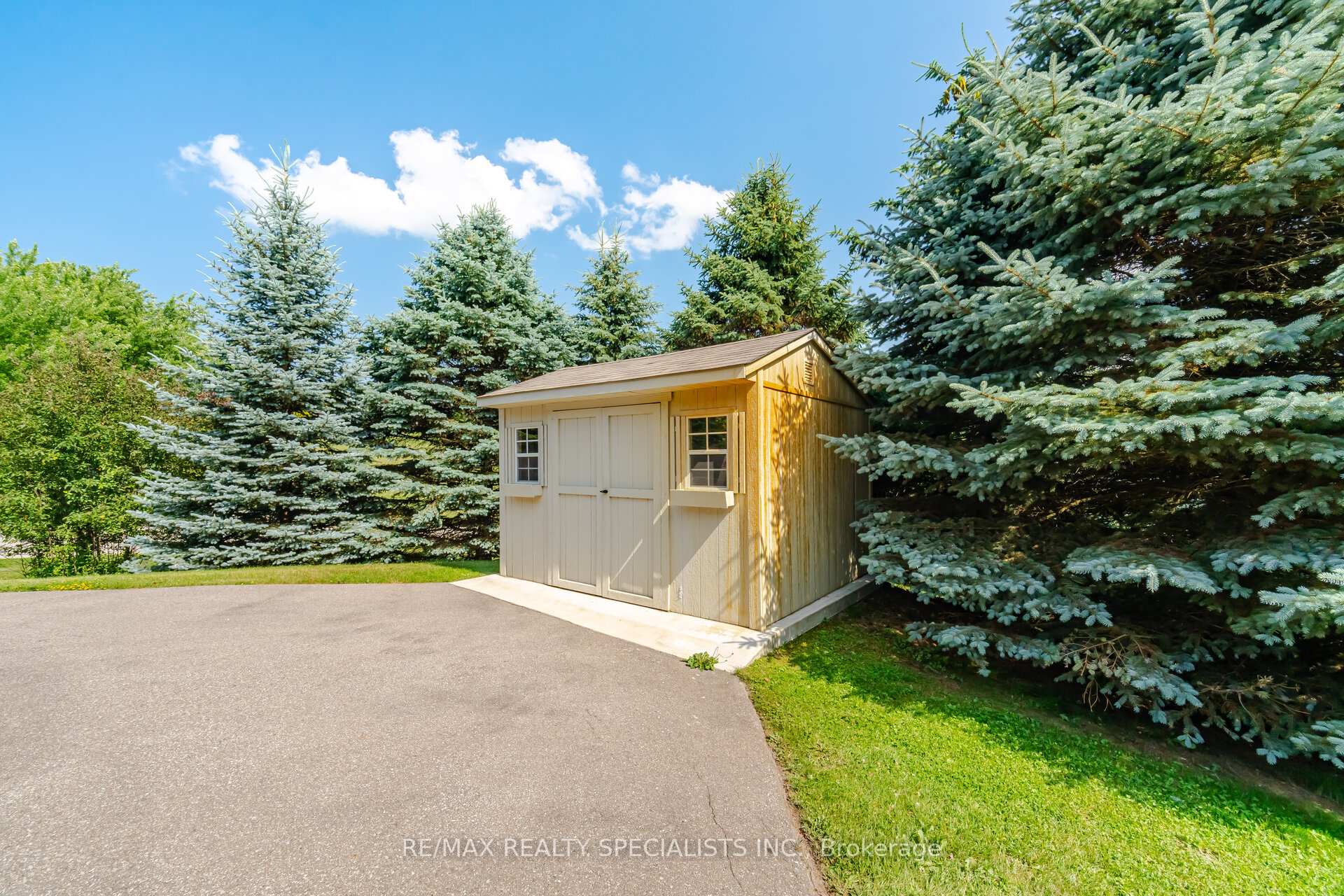 Photo 38 of 4 Tranquility Court, Caledon, Palgrave — HOMEH