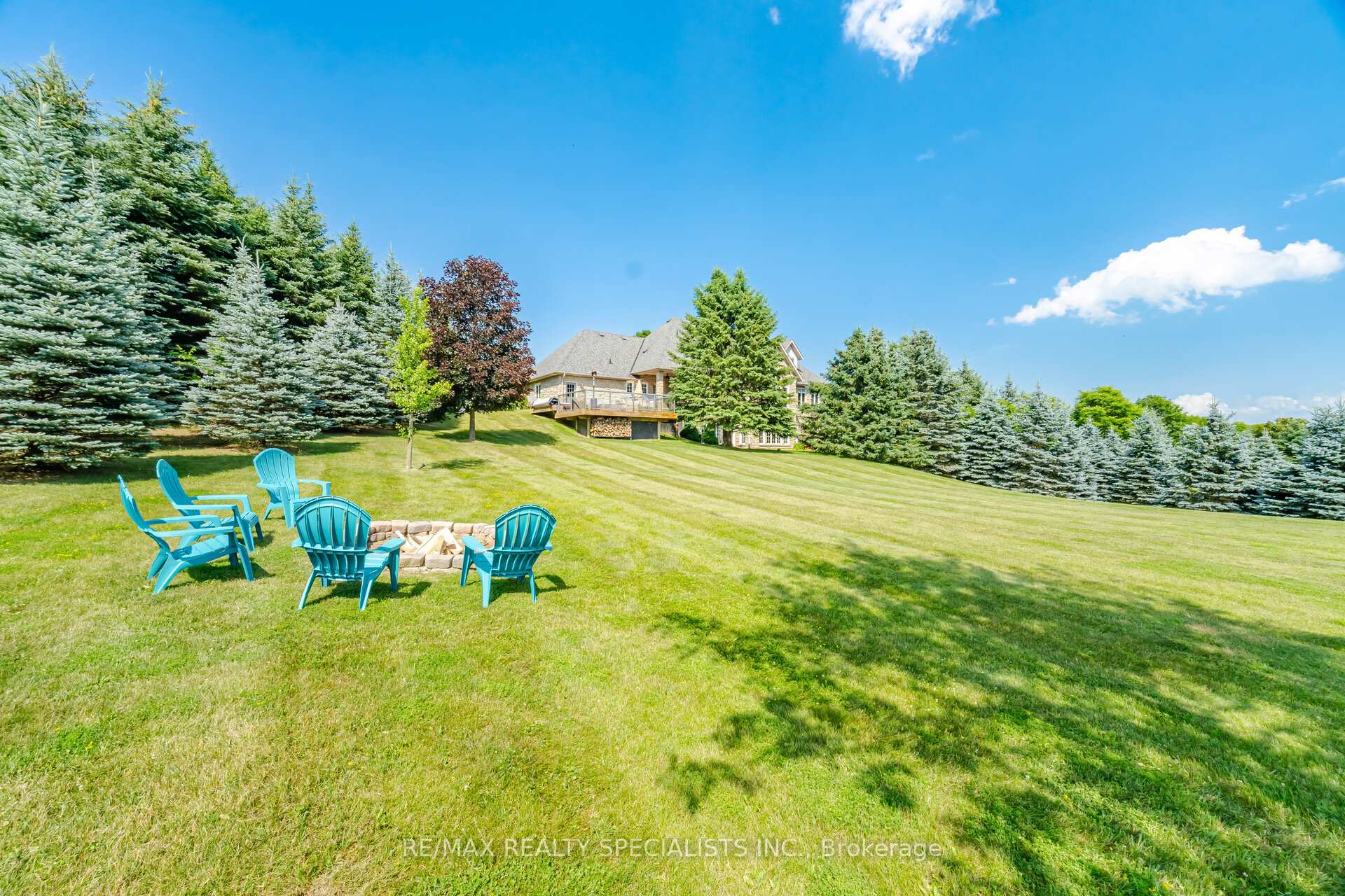 Photo 39 of 4 Tranquility Court, Caledon, Palgrave — HOMEH