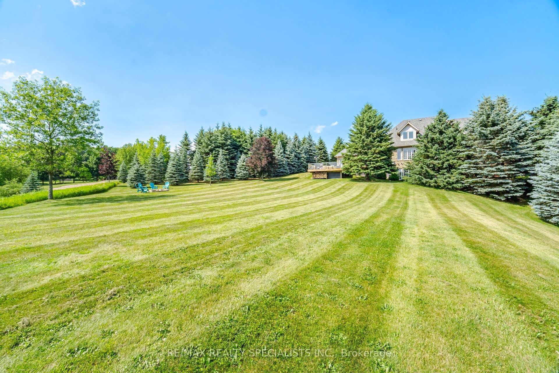Photo 40 of 4 Tranquility Court, Caledon, Palgrave — HOMEH