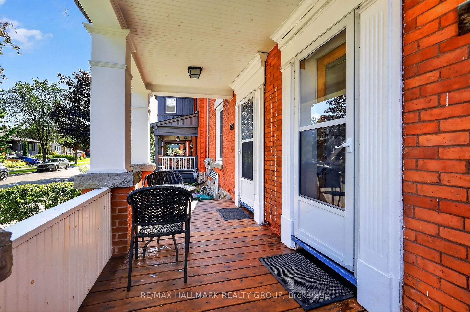 Photo 2 of 124-126 Irving Avenue, Ottawa, Hintonburg — HOMEH