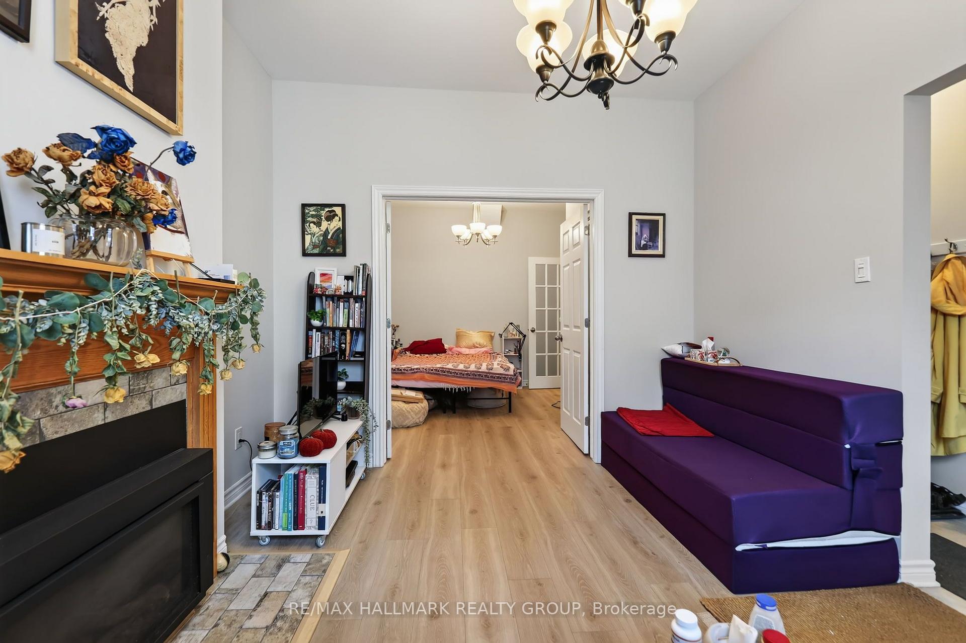 Photo 4 of 124-126 Irving Avenue, Ottawa, Hintonburg — HOMEH