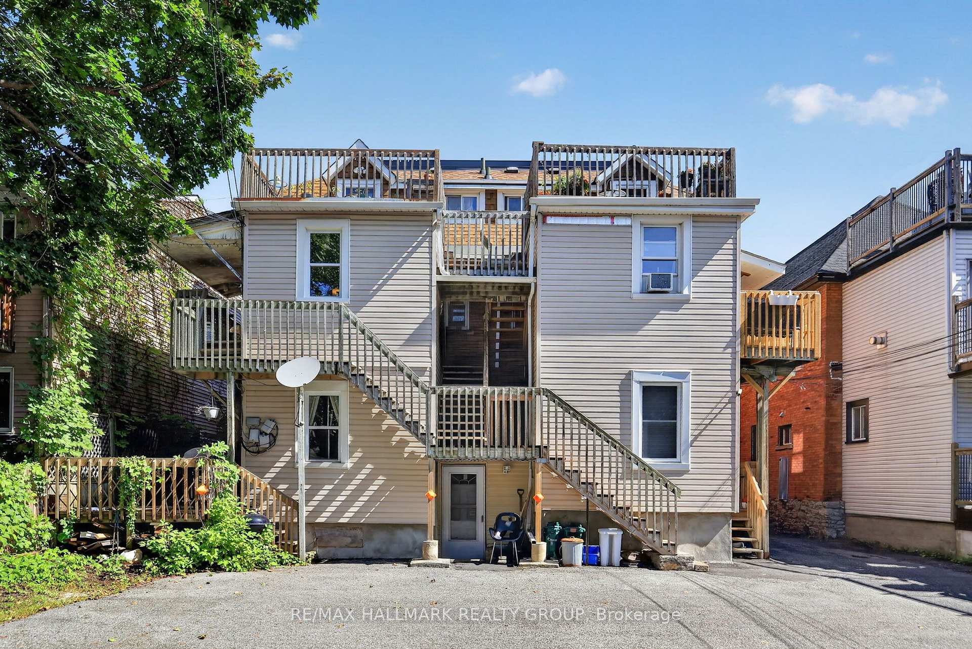 Photo 40 of 124-126 Irving Avenue, Ottawa, Hintonburg — HOMEH