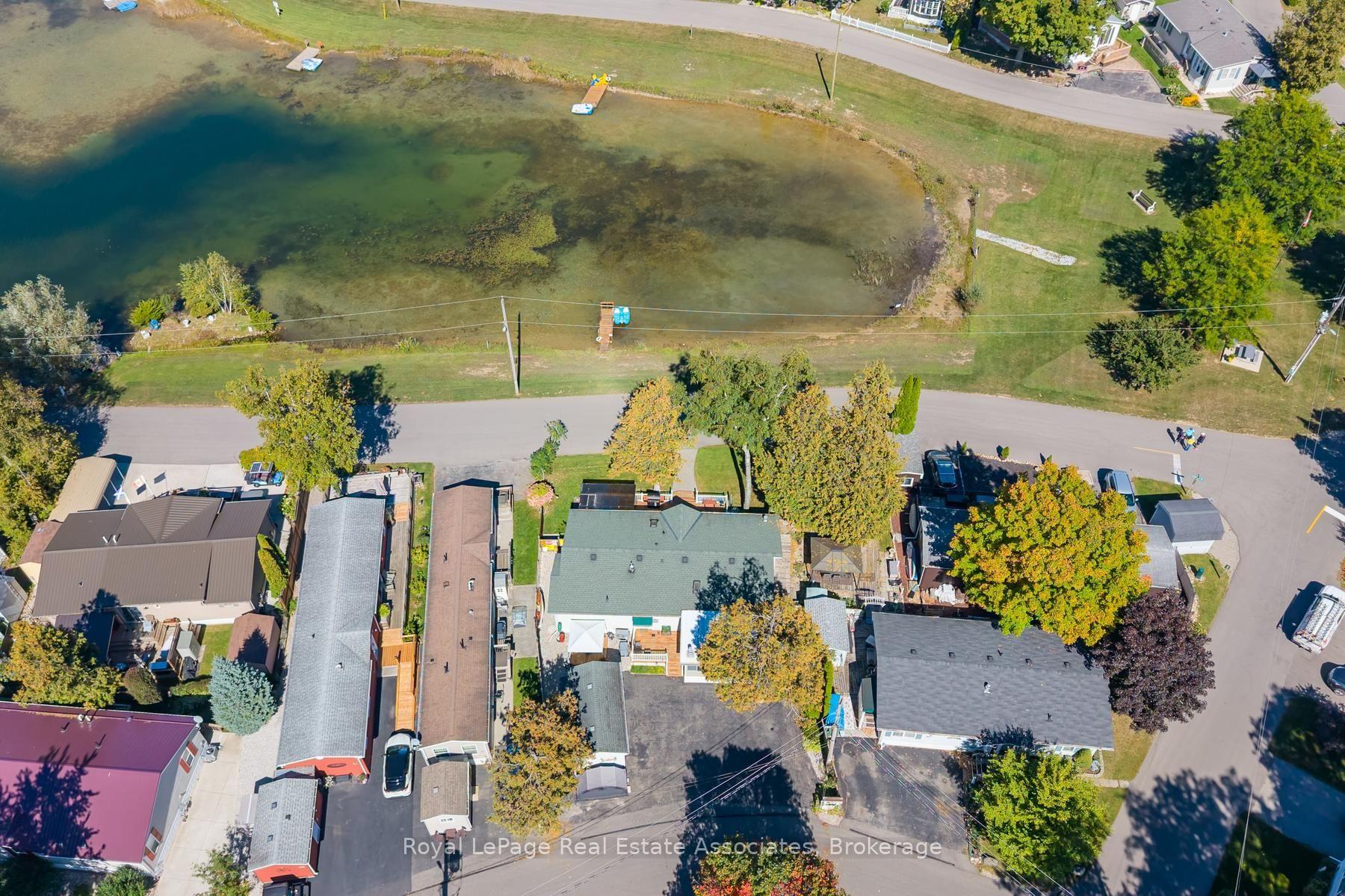 Photo 31 of 48 Lakeshore Drive, Puslinch, Rural Puslinch East — HOMEH