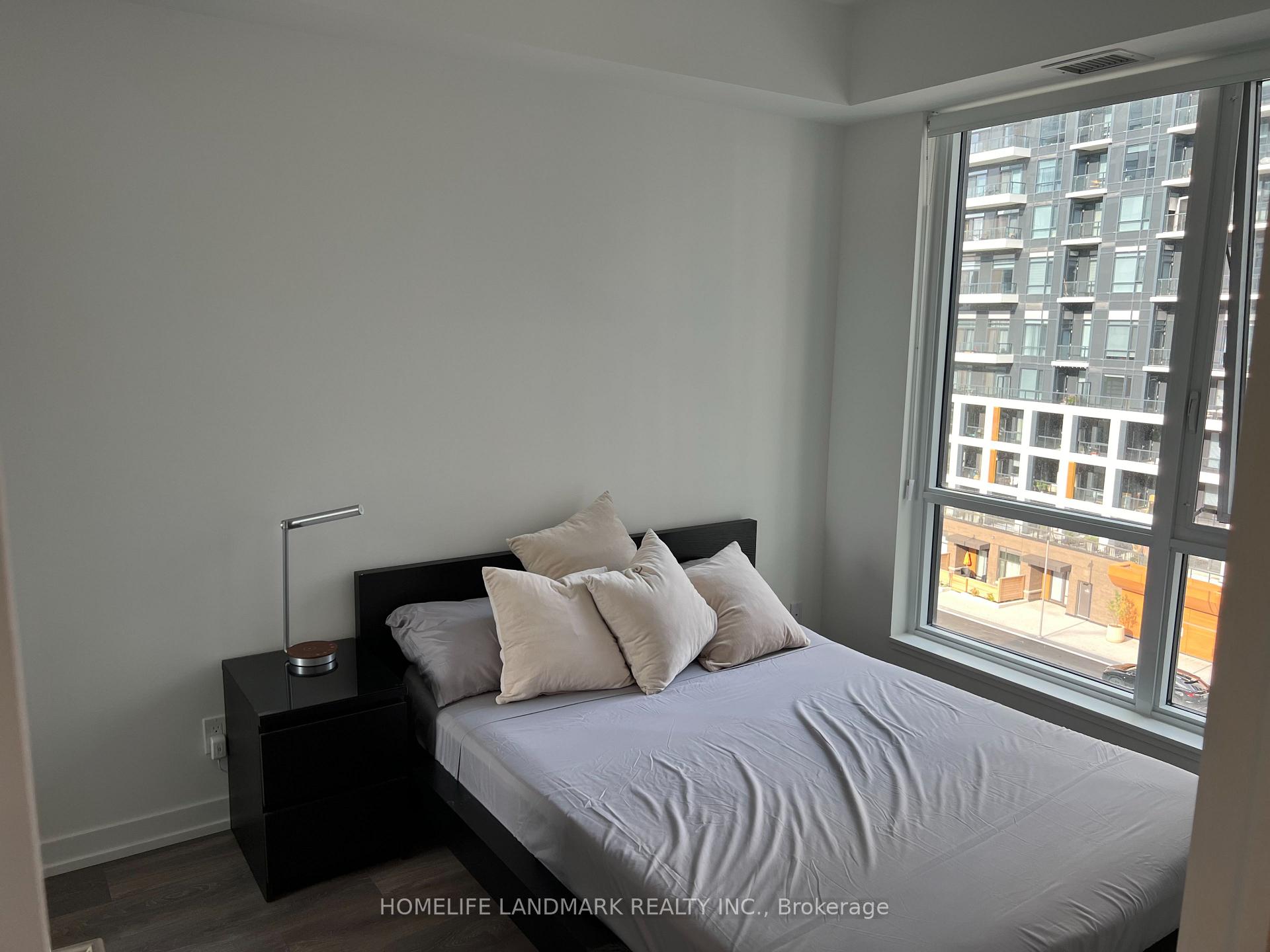 Photo 3 of Unit D617, 8 Beverley Glen Boulevard, Vaughan, Beverley Glen — HOMEH