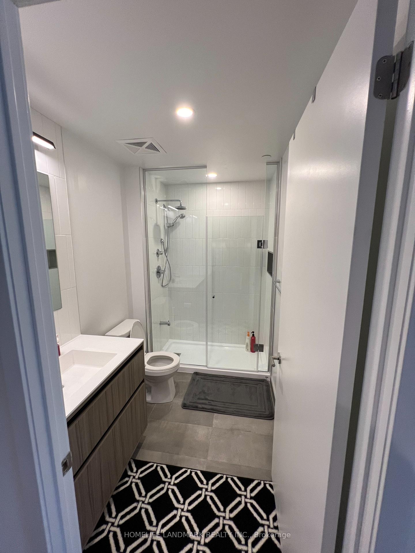 Photo 6 of Unit D617, 8 Beverley Glen Boulevard, Vaughan, Beverley Glen — HOMEH