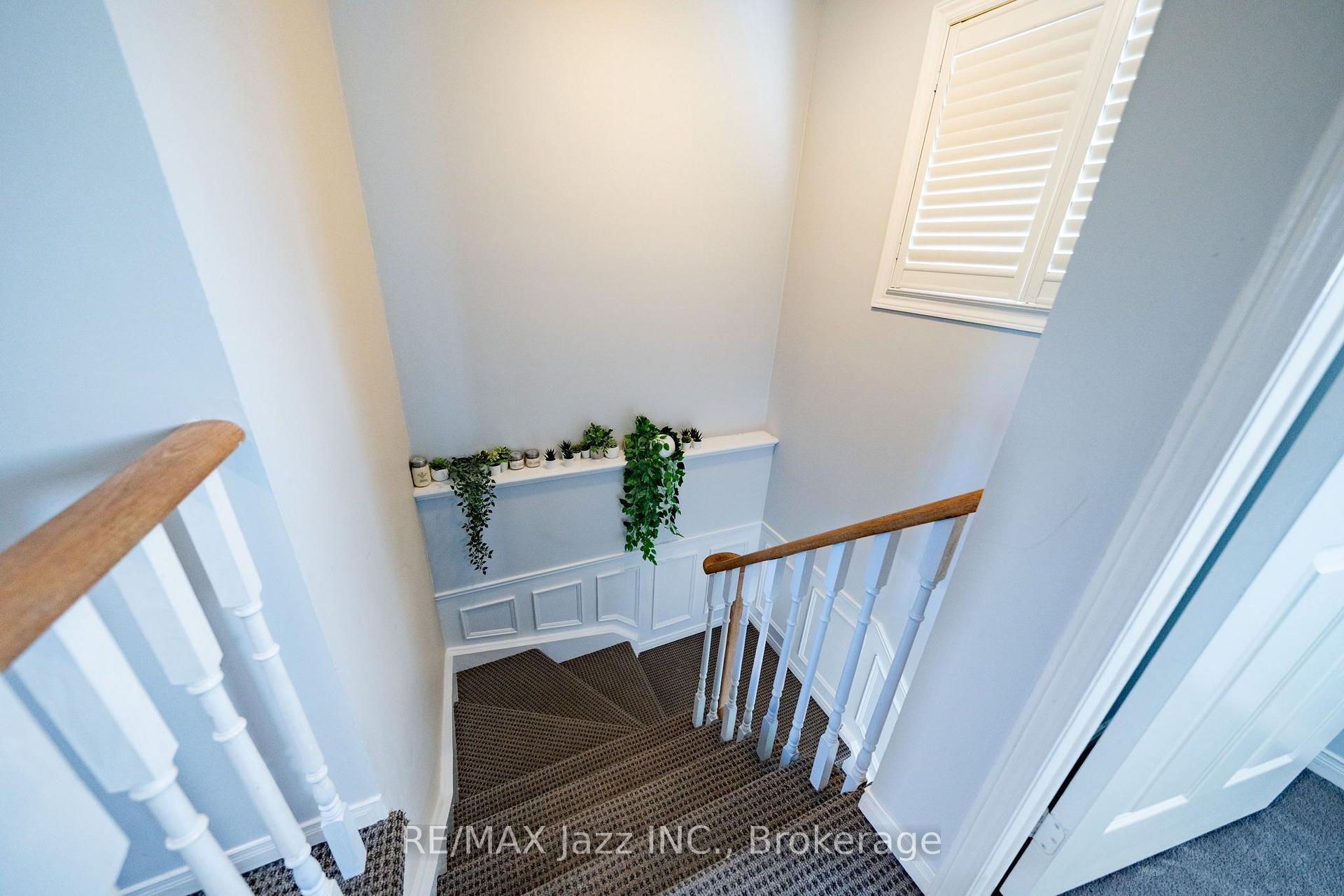 Photo 22 of 110 Freeland Avenue, Clarington, Bowmanville — HOMEH