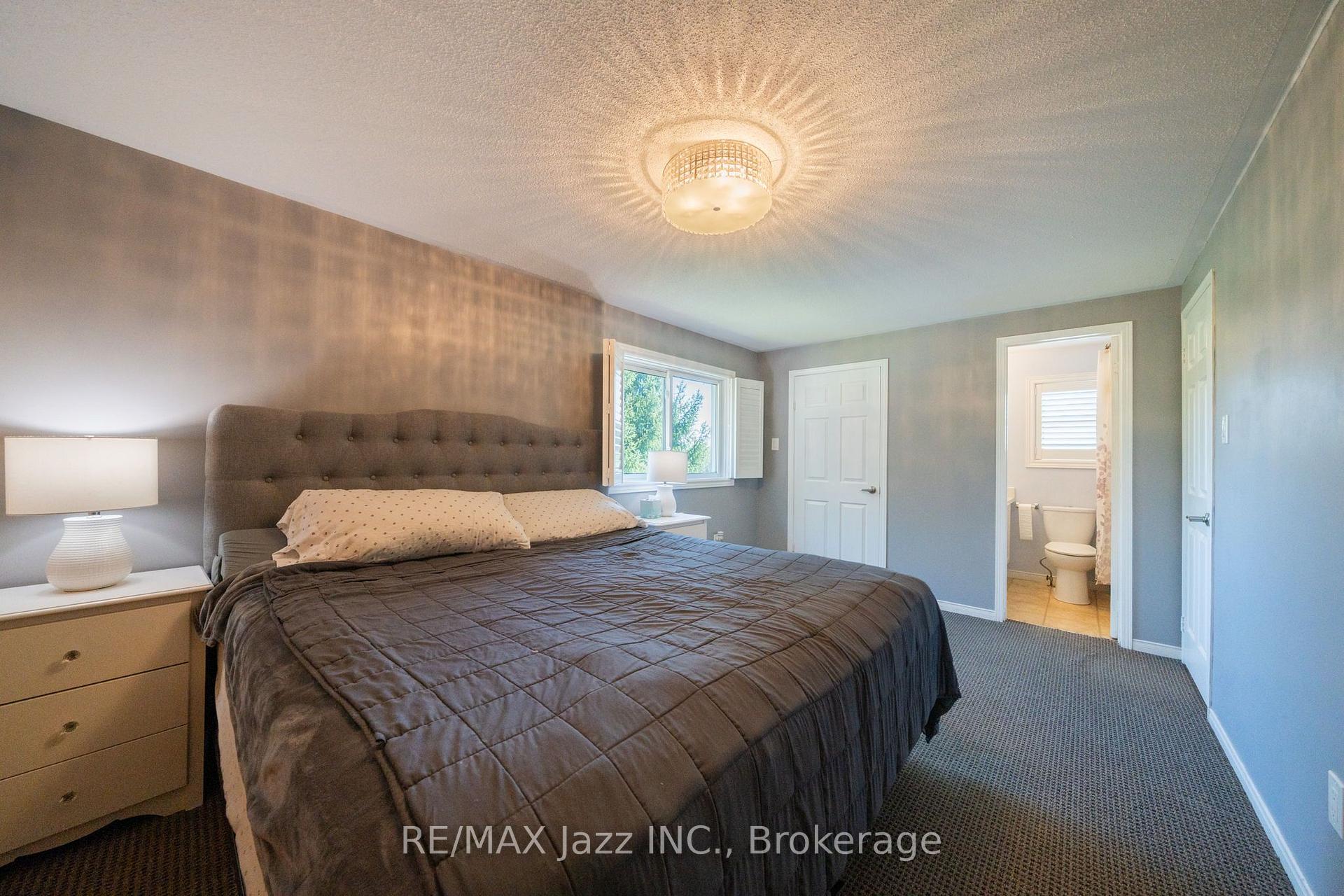 Photo 28 of 110 Freeland Avenue, Clarington, Bowmanville — HOMEH