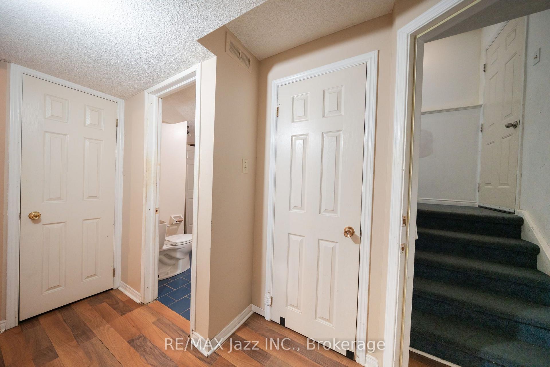 Photo 35 of 110 Freeland Avenue, Clarington, Bowmanville — HOMEH