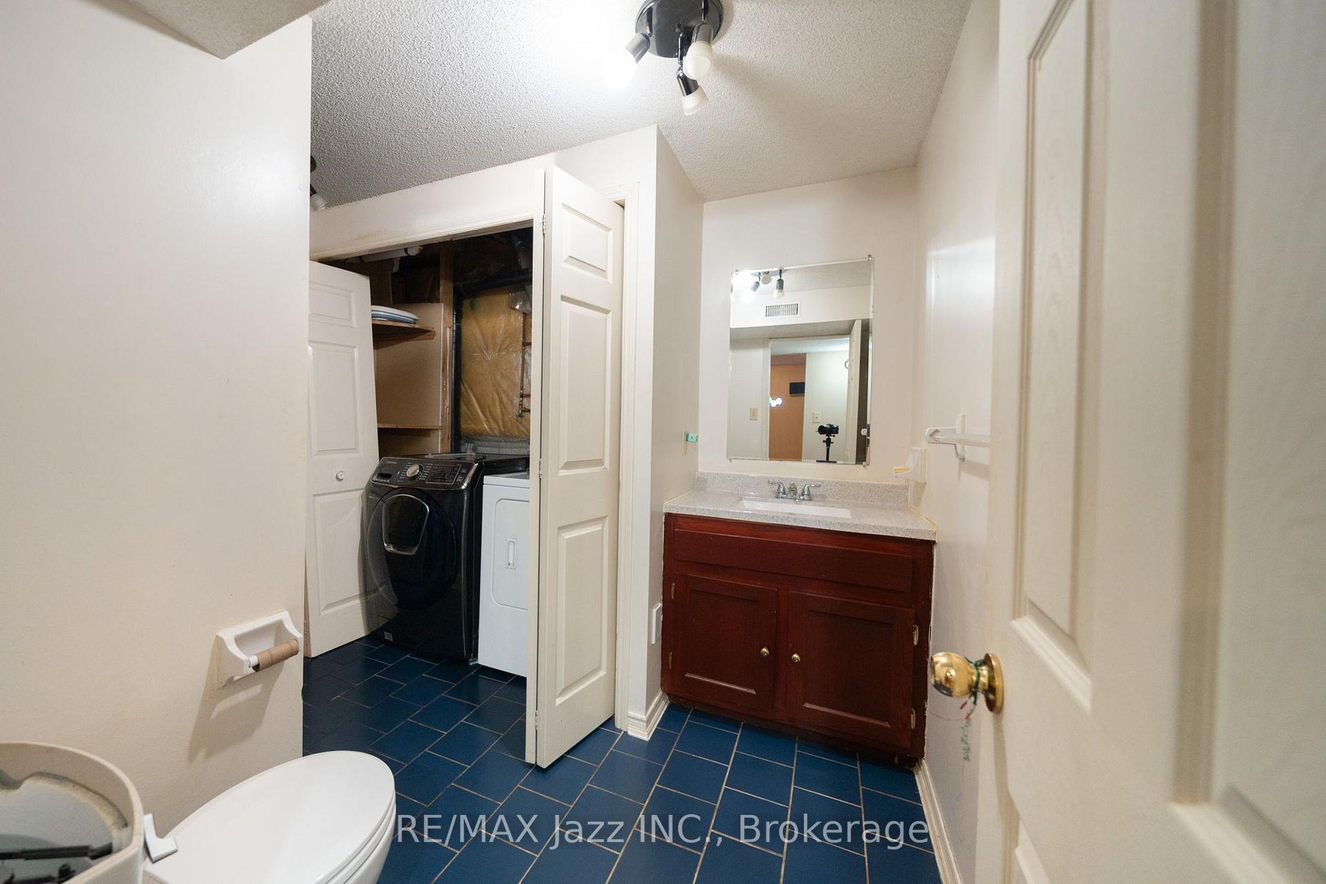 Photo 37 of 110 Freeland Avenue, Clarington, Bowmanville — HOMEH