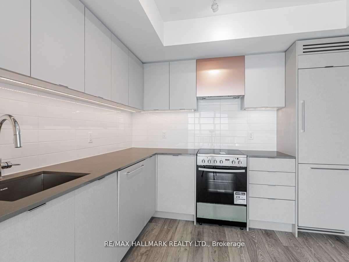 Photo 11 of Unit 1809, 30 Gibbs Road, Etobicoke, Islington-City Centre West — HOMEH