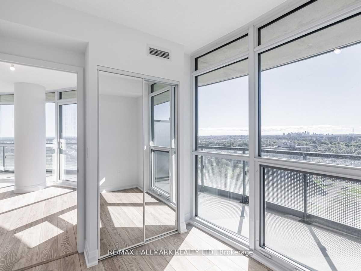 Photo 19 of Unit 1809, 30 Gibbs Road, Etobicoke, Islington-City Centre West — HOMEH