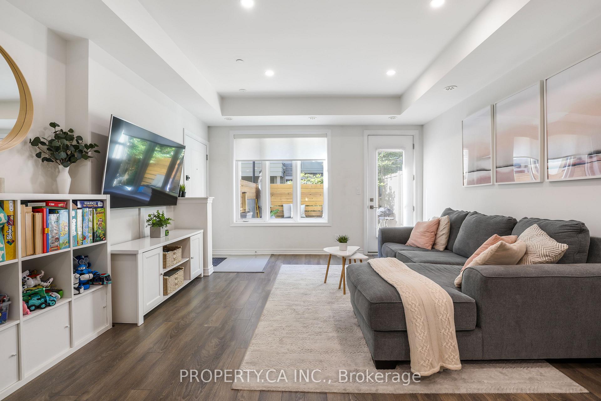 Photo 7 of Unit 13, 100 Long Branch Avenue, Etobicoke, Long Branch — HOMEH