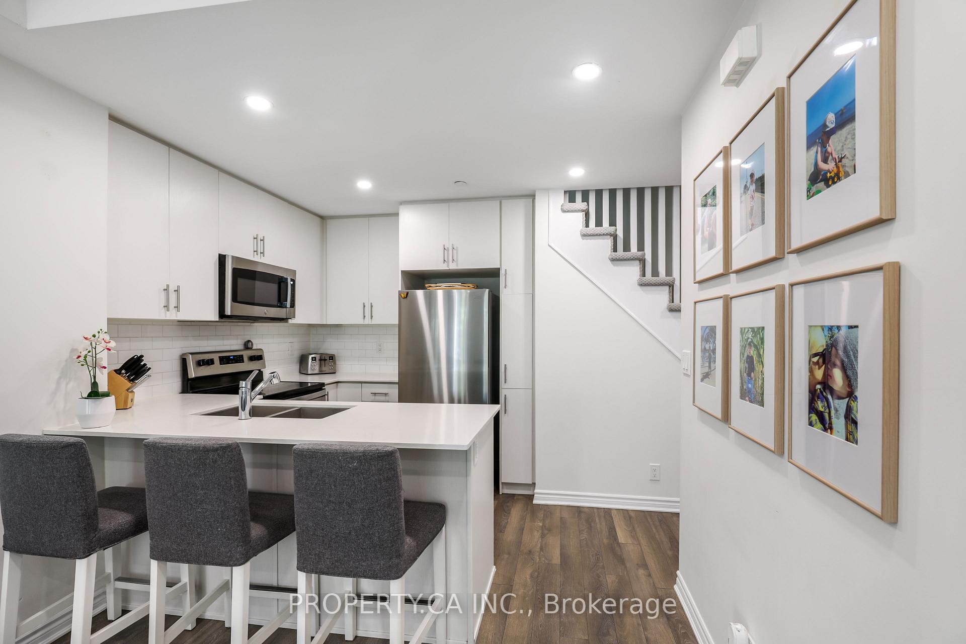 Photo 9 of Unit 13, 100 Long Branch Avenue, Etobicoke, Long Branch — HOMEH