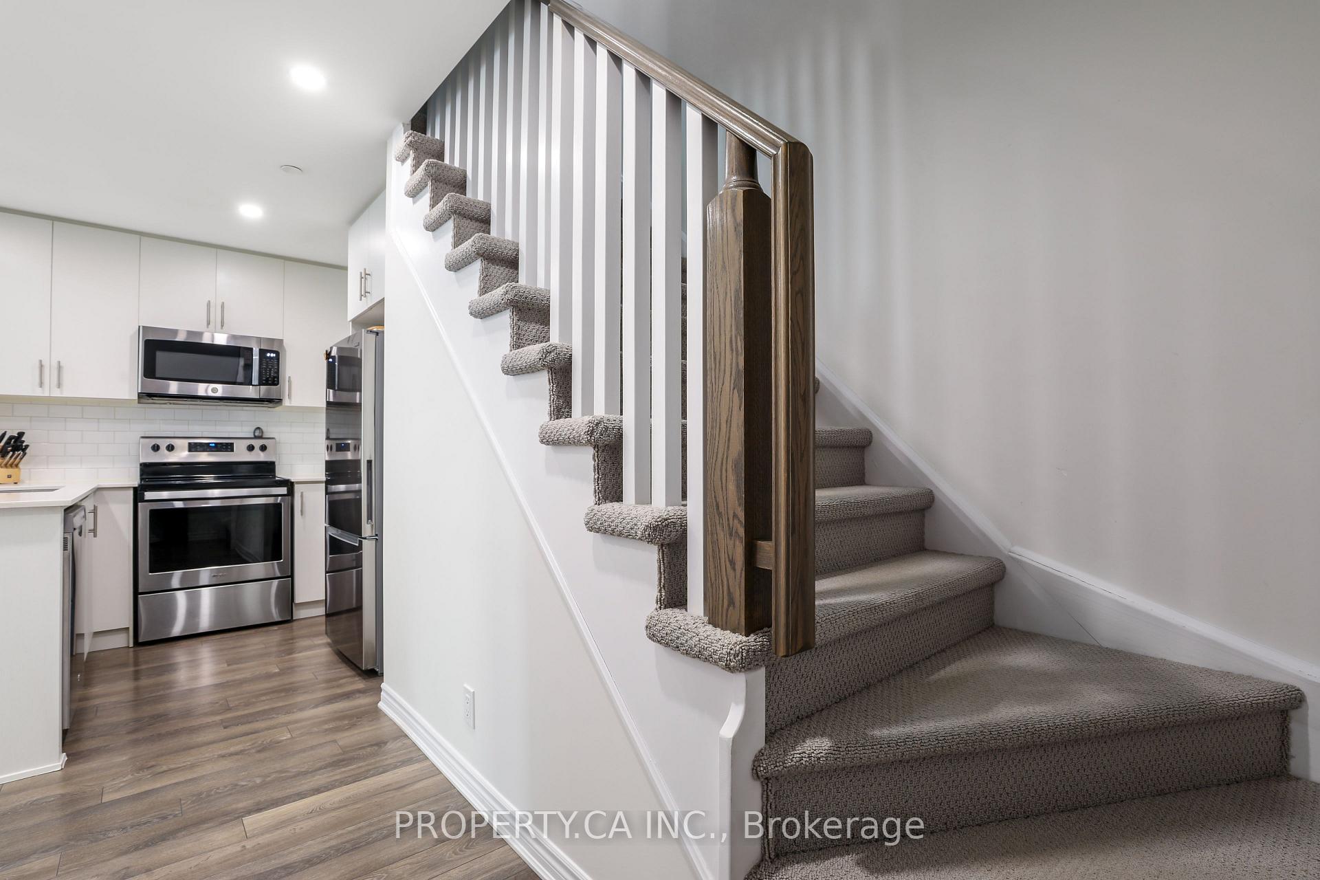 Photo 15 of Unit 13, 100 Long Branch Avenue, Etobicoke, Long Branch — HOMEH