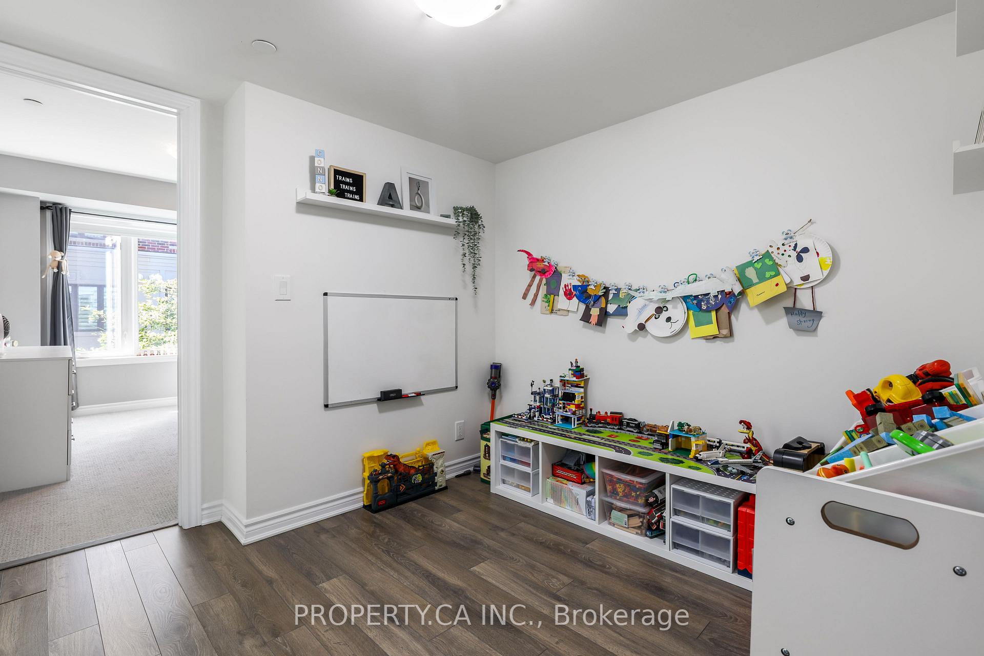 Photo 16 of Unit 13, 100 Long Branch Avenue, Etobicoke, Long Branch — HOMEH