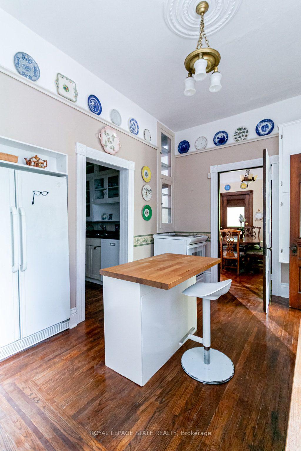 Photo 35 of 55 Cayley Street, Hamilton, Dundas — HOMEH