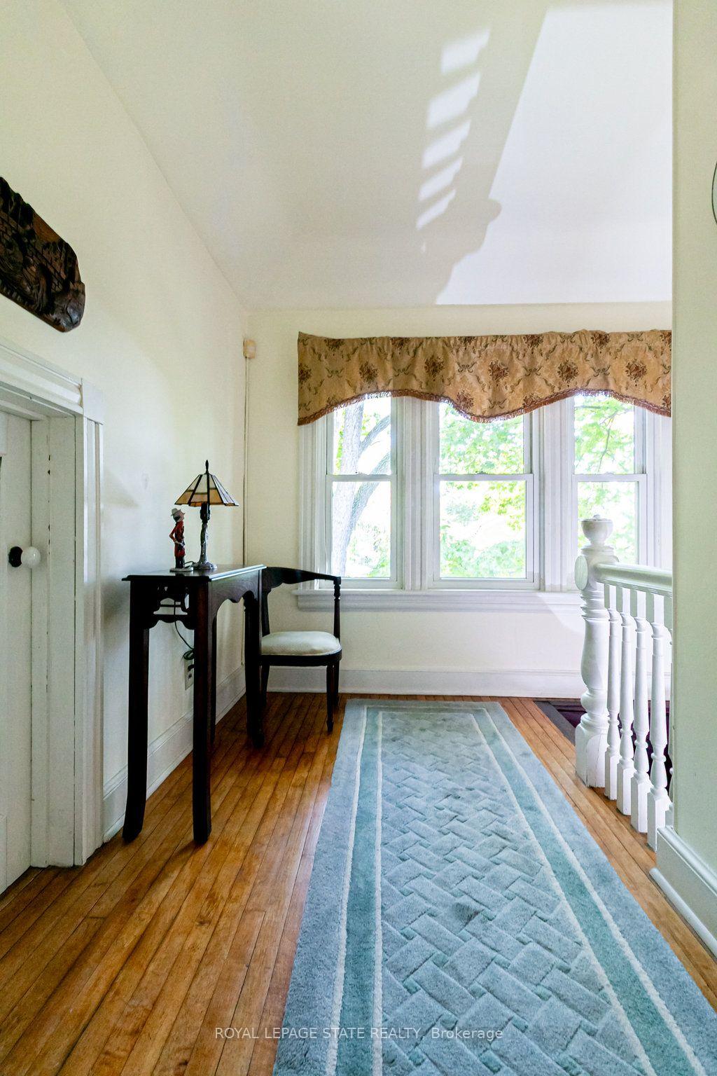 Photo 45 of 55 Cayley Street, Hamilton, Dundas — HOMEH
