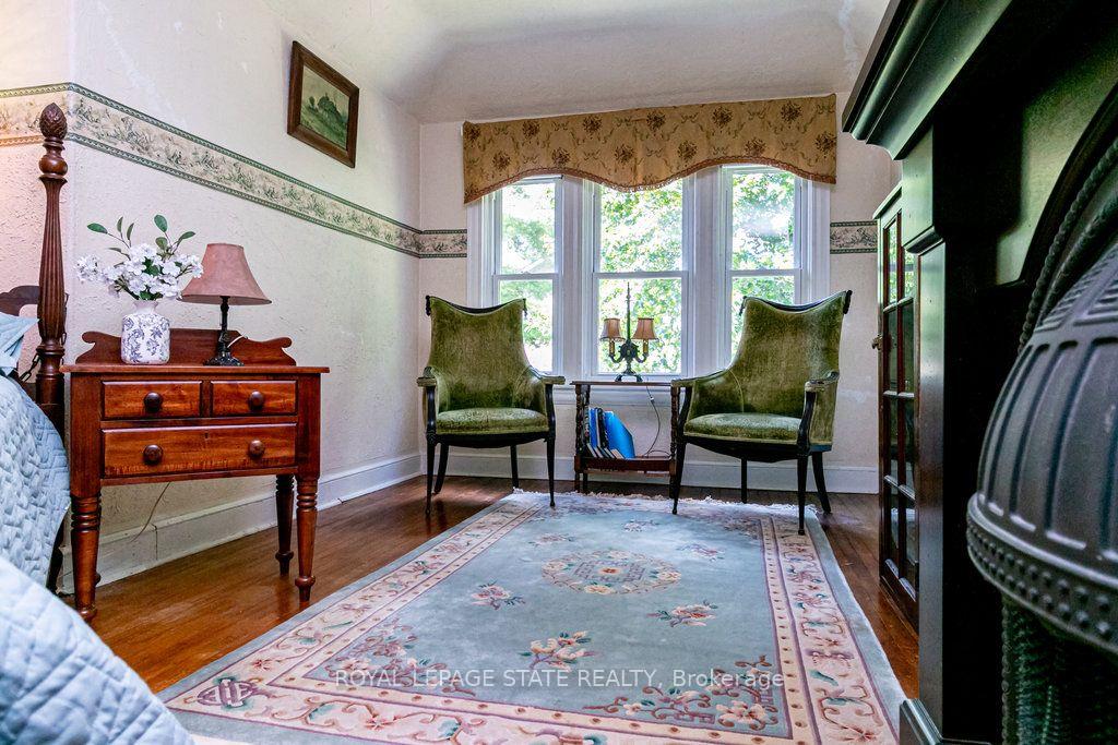 Photo 49 of 55 Cayley Street, Hamilton, Dundas — HOMEH