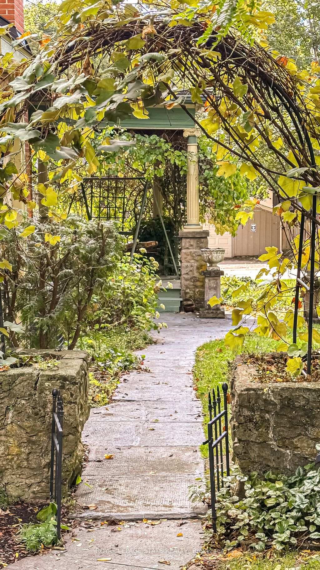 Photo 73 of 55 Cayley Street, Hamilton, Dundas — HOMEH