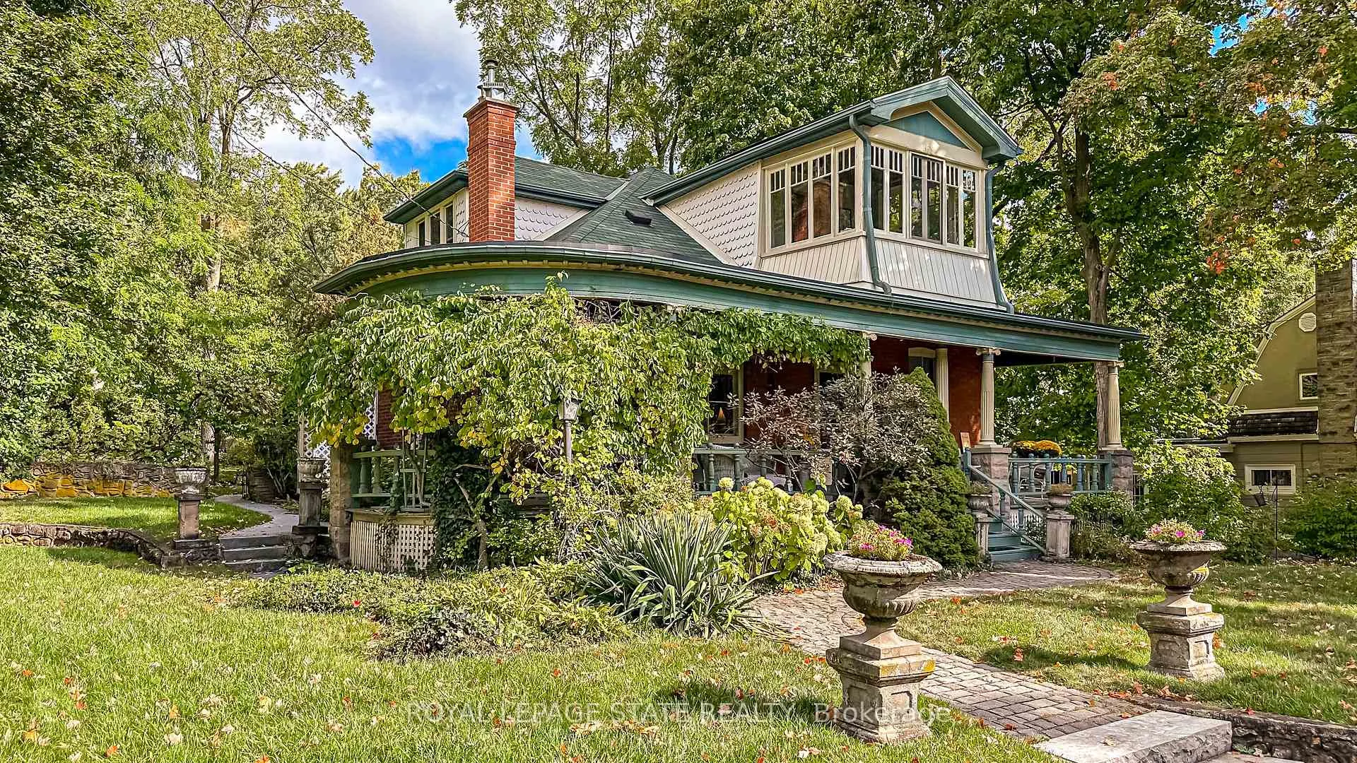 Photo 7 of 55 Cayley Street, Hamilton, Dundas — HOMEH