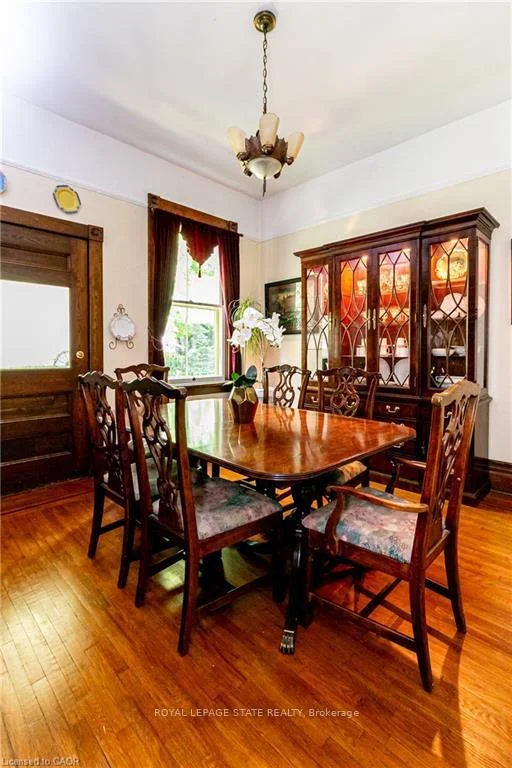 Photo 34 of 55 Cayley Street, Hamilton, Dundas — HOMEH