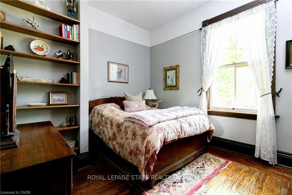 Photo 36 of 55 Cayley Street, Hamilton, Dundas — HOMEH