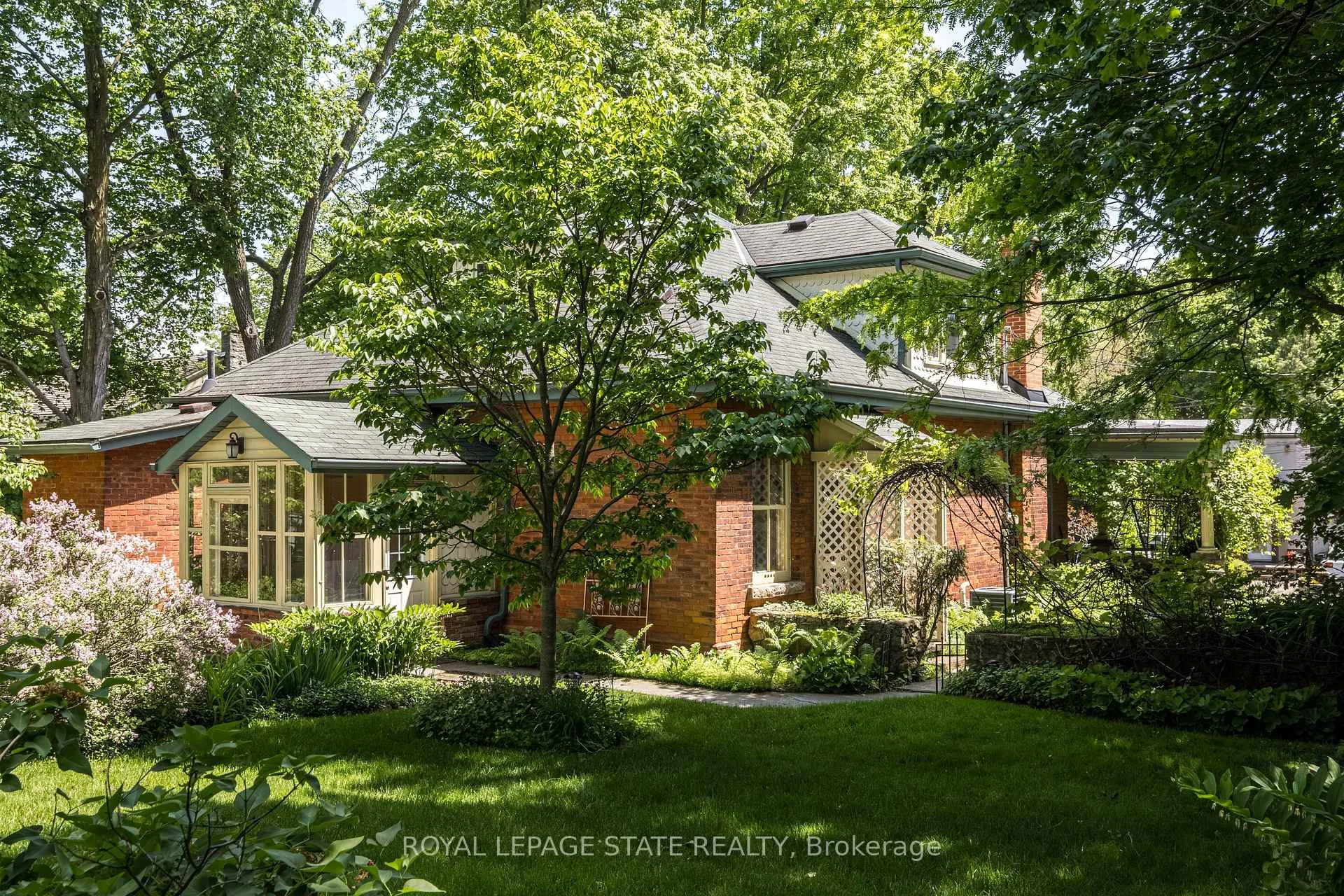 Photo 74 of 55 Cayley Street, Hamilton, Dundas — HOMEH