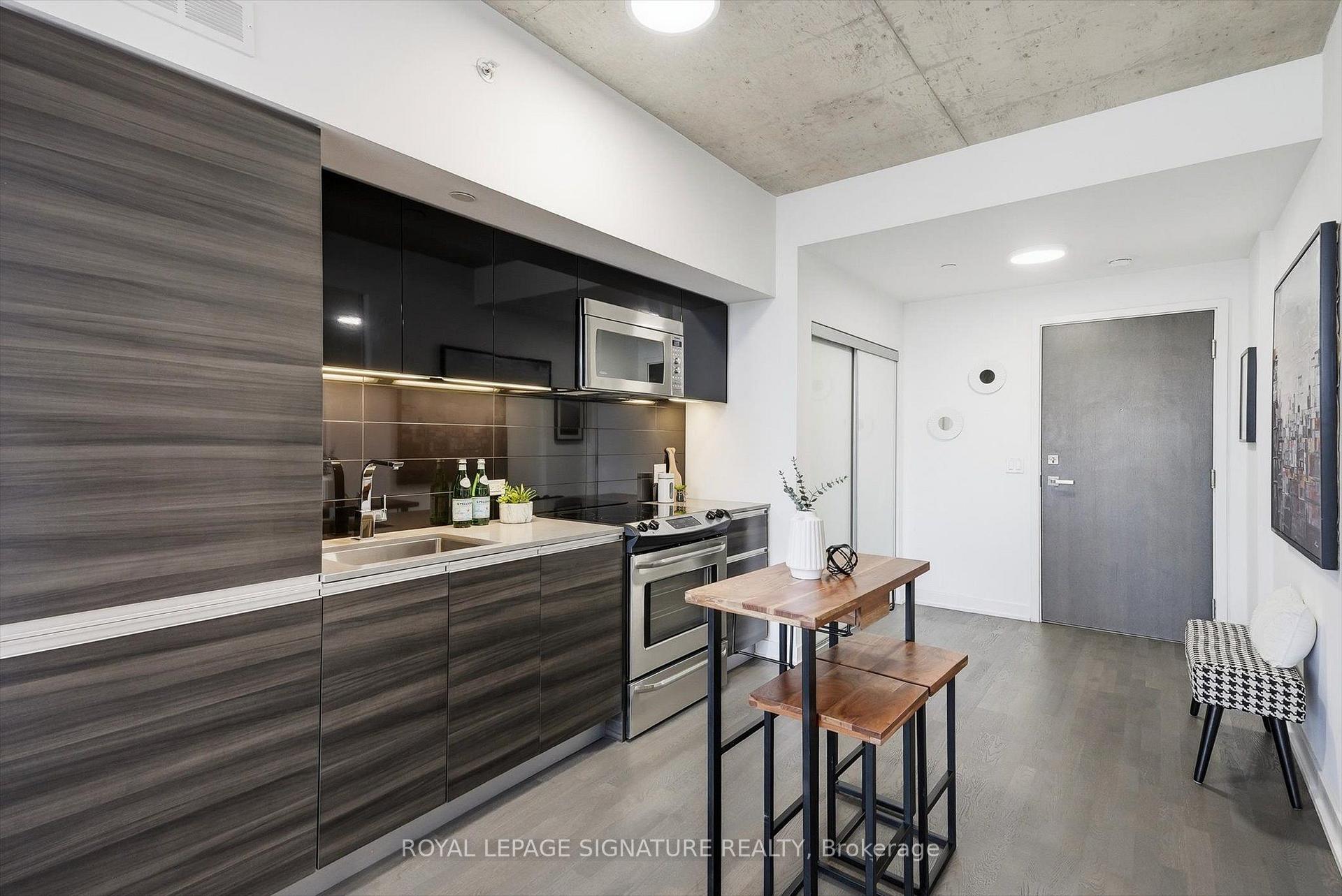 Photo 10 of Unit 711, 1238 Dundas Street E, Toronto, South Riverdale — HOMEH