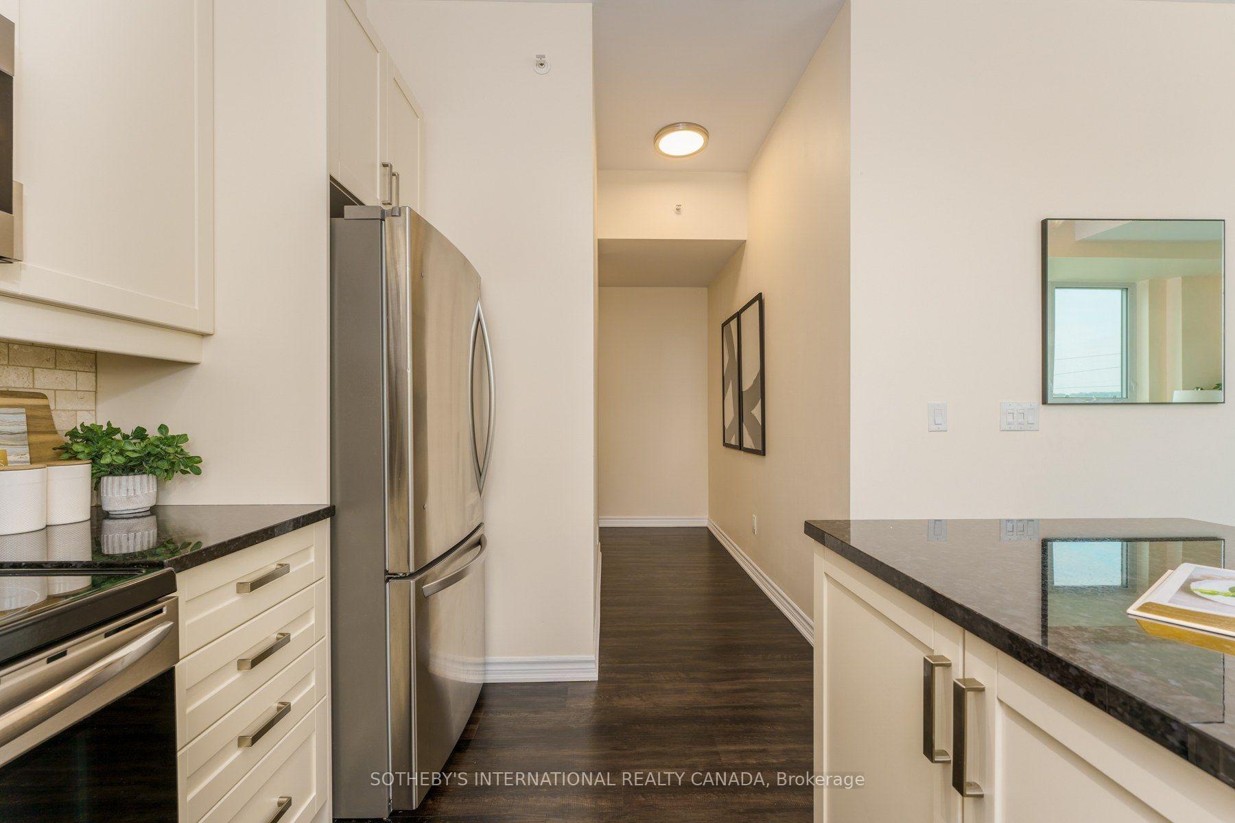 Photo 14 of Unit 521, 11611 Yonge Street, Richmond Hill, Jefferson — HOMEH