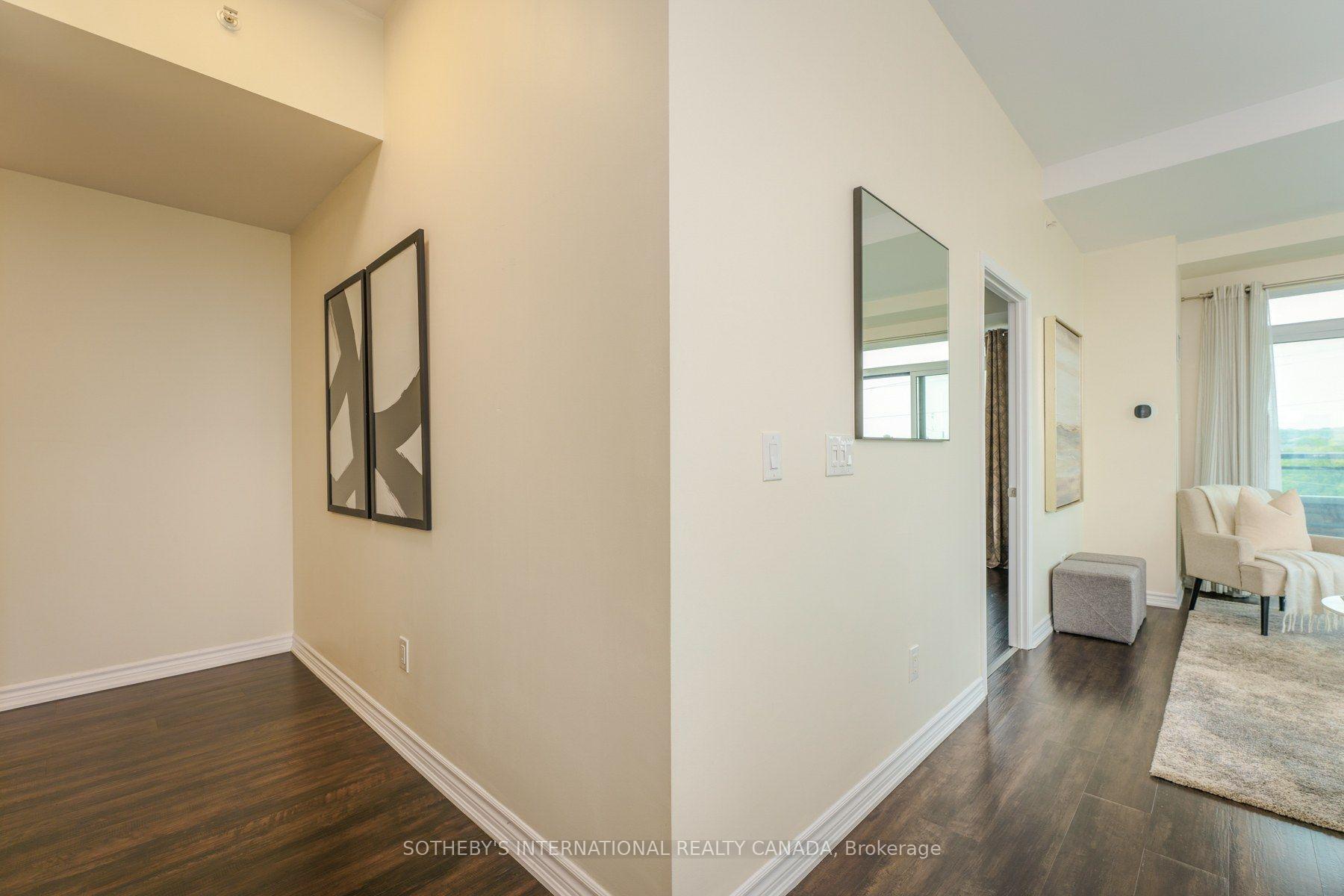 Photo 18 of Unit 521, 11611 Yonge Street, Richmond Hill, Jefferson — HOMEH