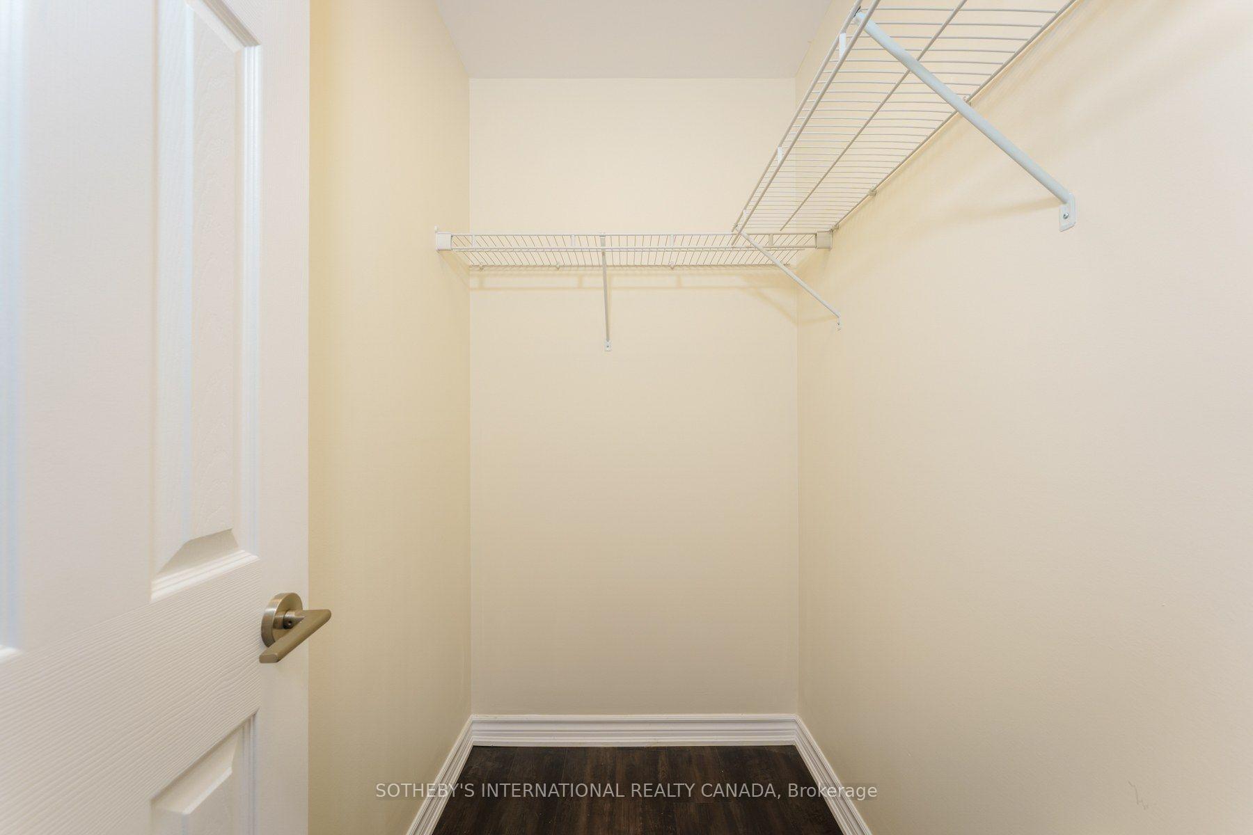 Photo 27 of Unit 521, 11611 Yonge Street, Richmond Hill, Jefferson — HOMEH