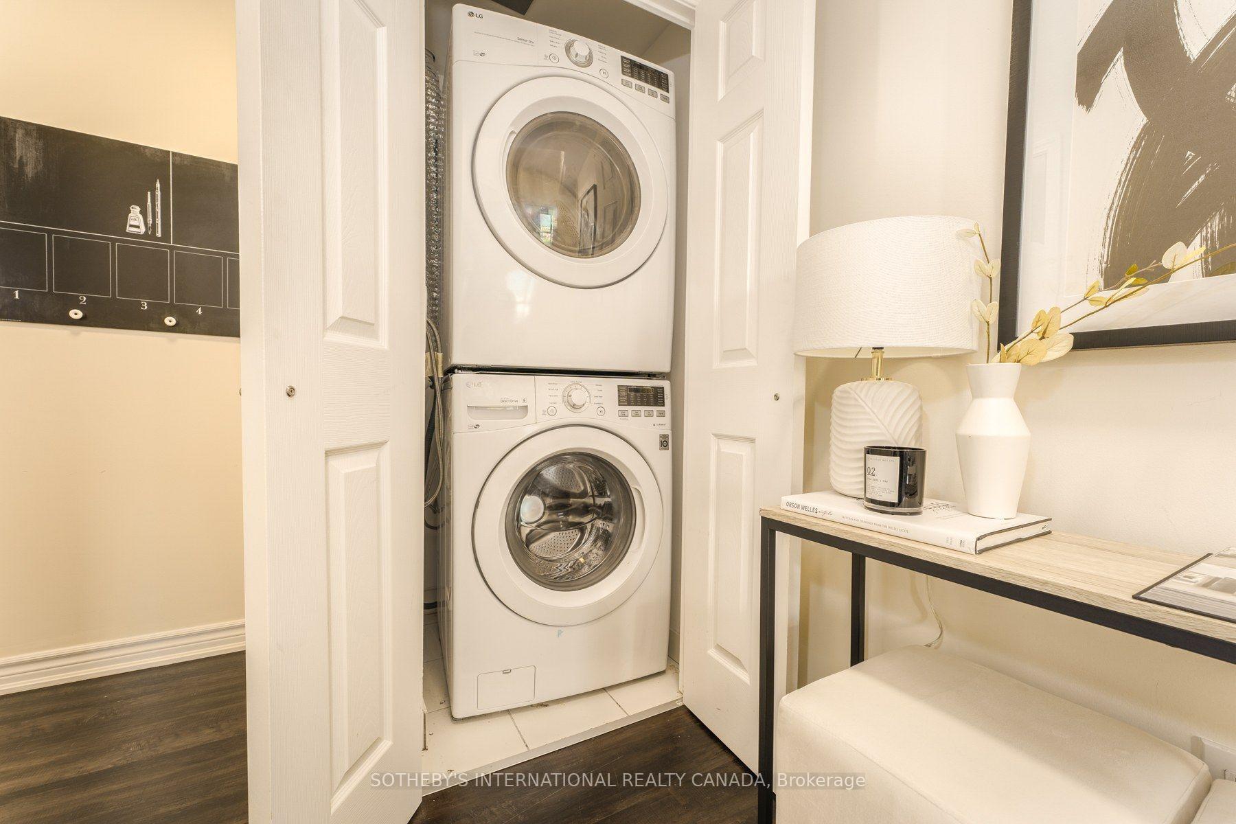 Photo 30 of Unit 521, 11611 Yonge Street, Richmond Hill, Jefferson — HOMEH