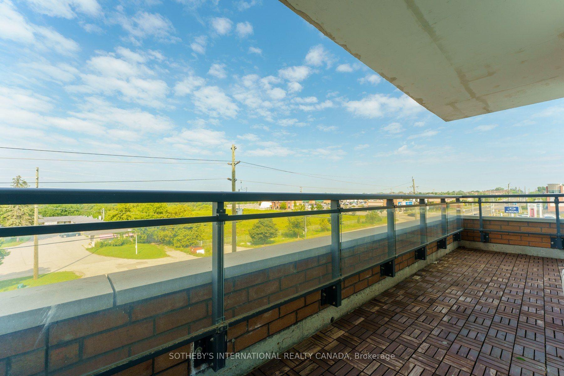 Photo 33 of Unit 521, 11611 Yonge Street, Richmond Hill, Jefferson — HOMEH