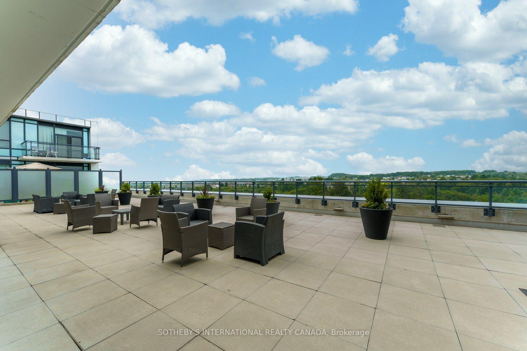 Photo 39 of Unit 521, 11611 Yonge Street, Richmond Hill, Jefferson — HOMEH