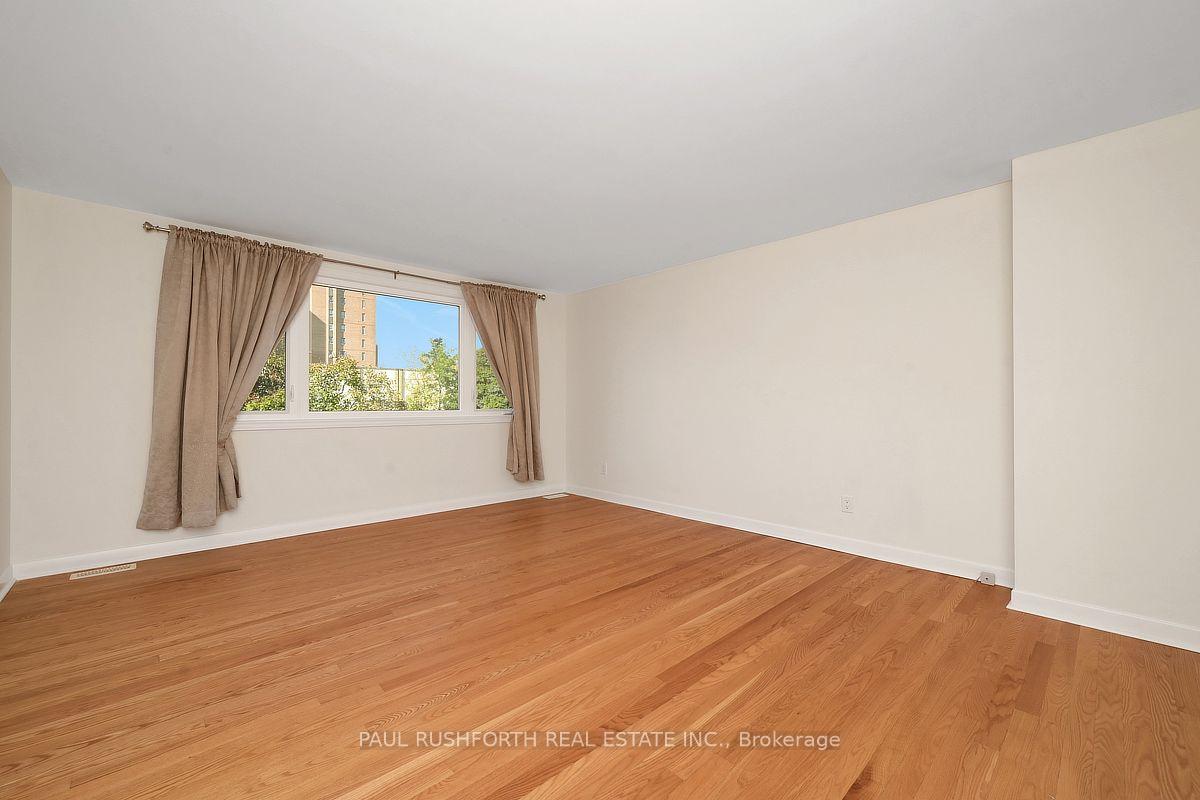 Photo 4 of 68 Mulvagh Avenue, Ottawa, Borden Farm/Stewart Farm/Carleton Heights/Parkwood Hills — HOMEH