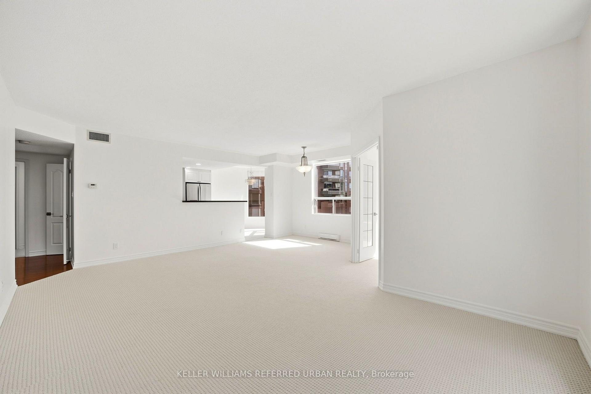 Photo 15 of Unit 306, 1901 Pilgrims Way, Oakville, Glen Abbey — HOMEH
