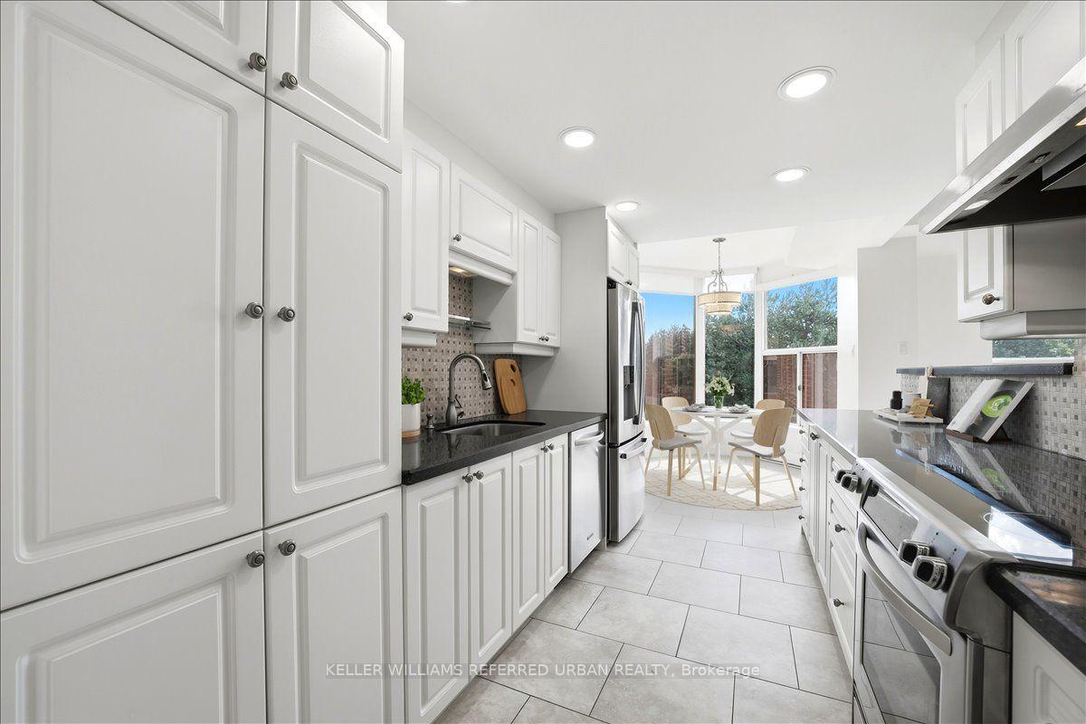 Photo 16 of Unit 306, 1901 Pilgrims Way, Oakville, Glen Abbey — HOMEH
