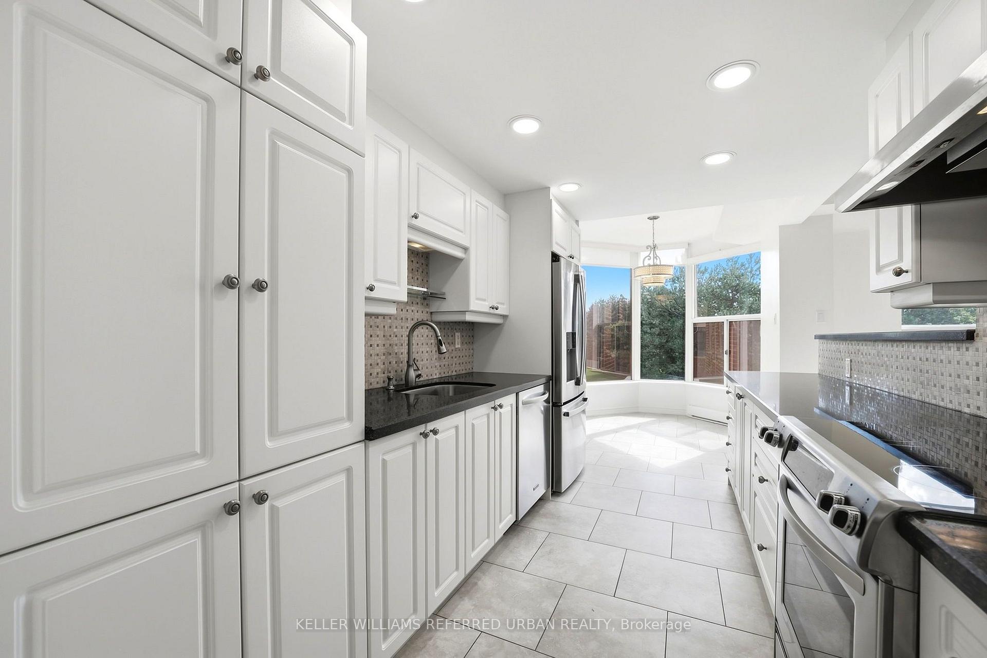 Photo 17 of Unit 306, 1901 Pilgrims Way, Oakville, Glen Abbey — HOMEH