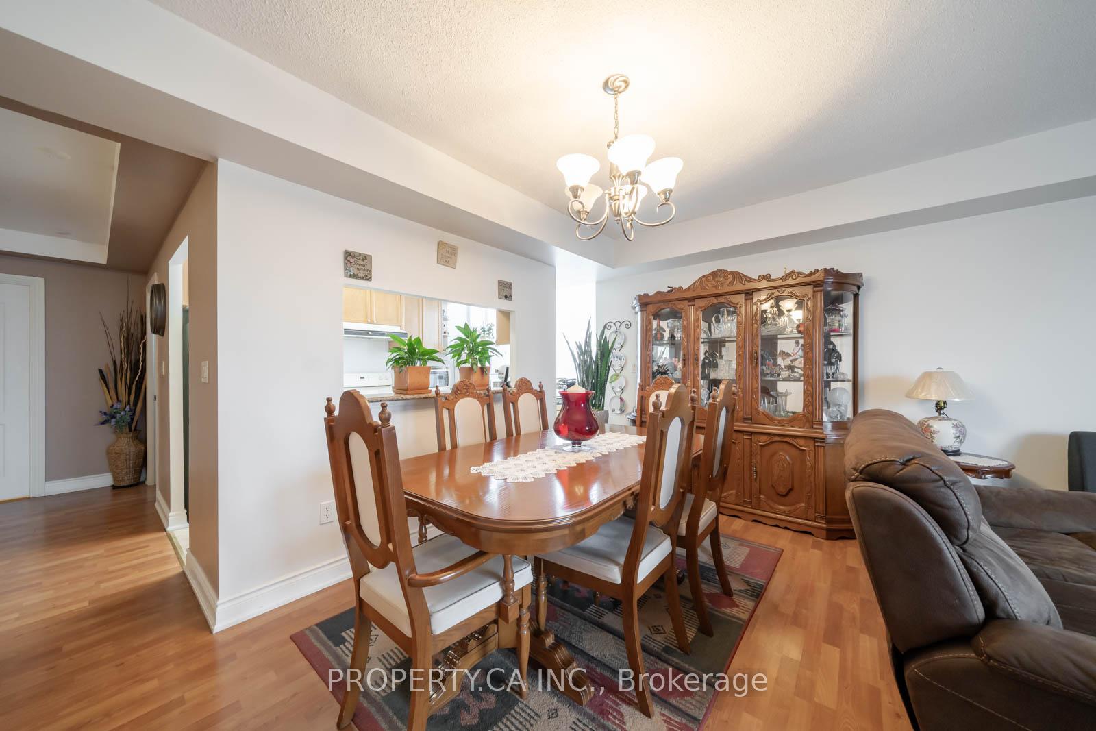 Photo of Unit 609, 2088 Lawrence Avenue W
