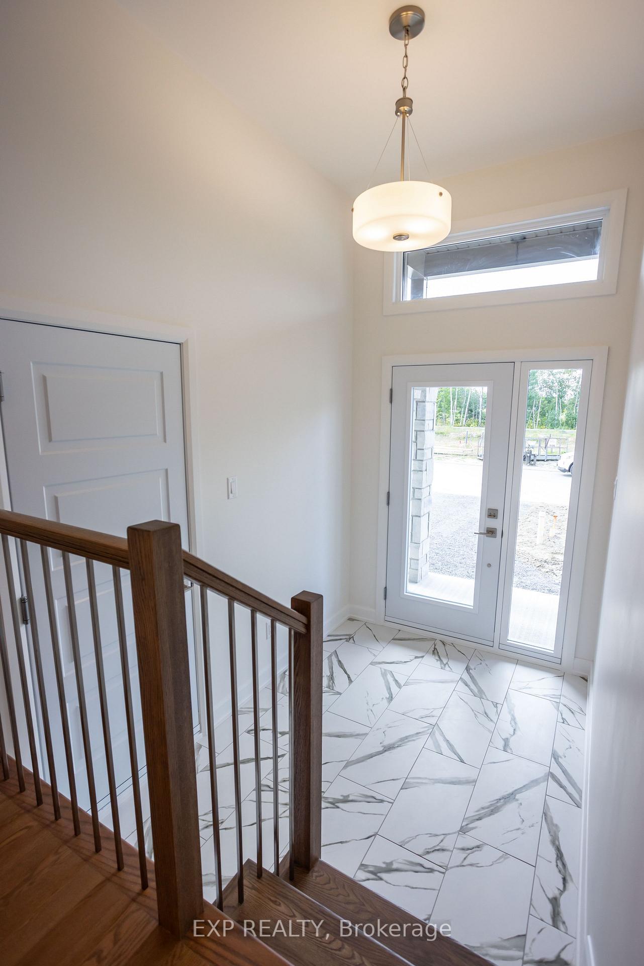 Photo 3 of 30 Hughes Circle, Casselman, Casselman — HOMEH