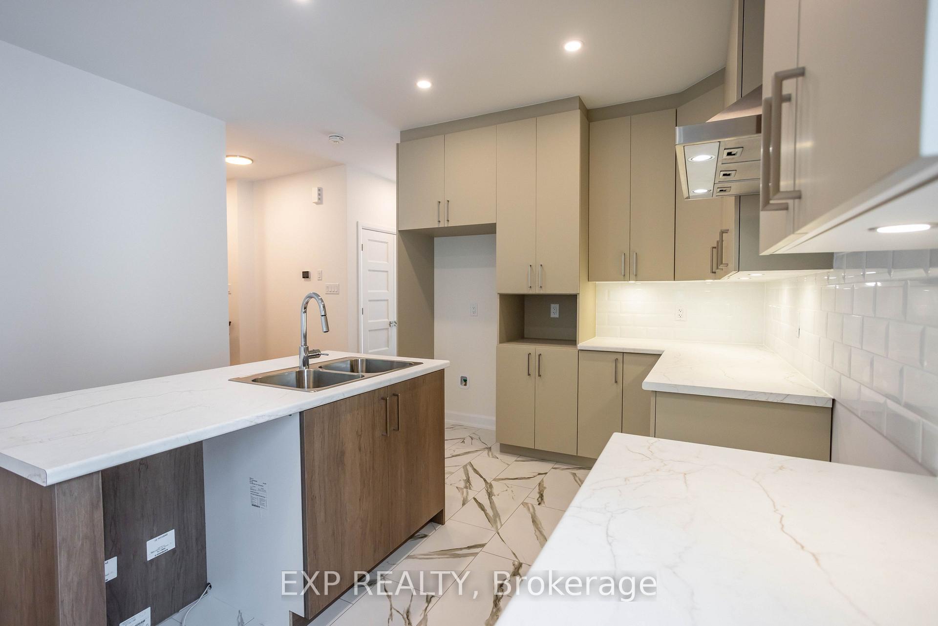 Photo 21 of 30 Hughes Circle, Casselman, Casselman — HOMEH