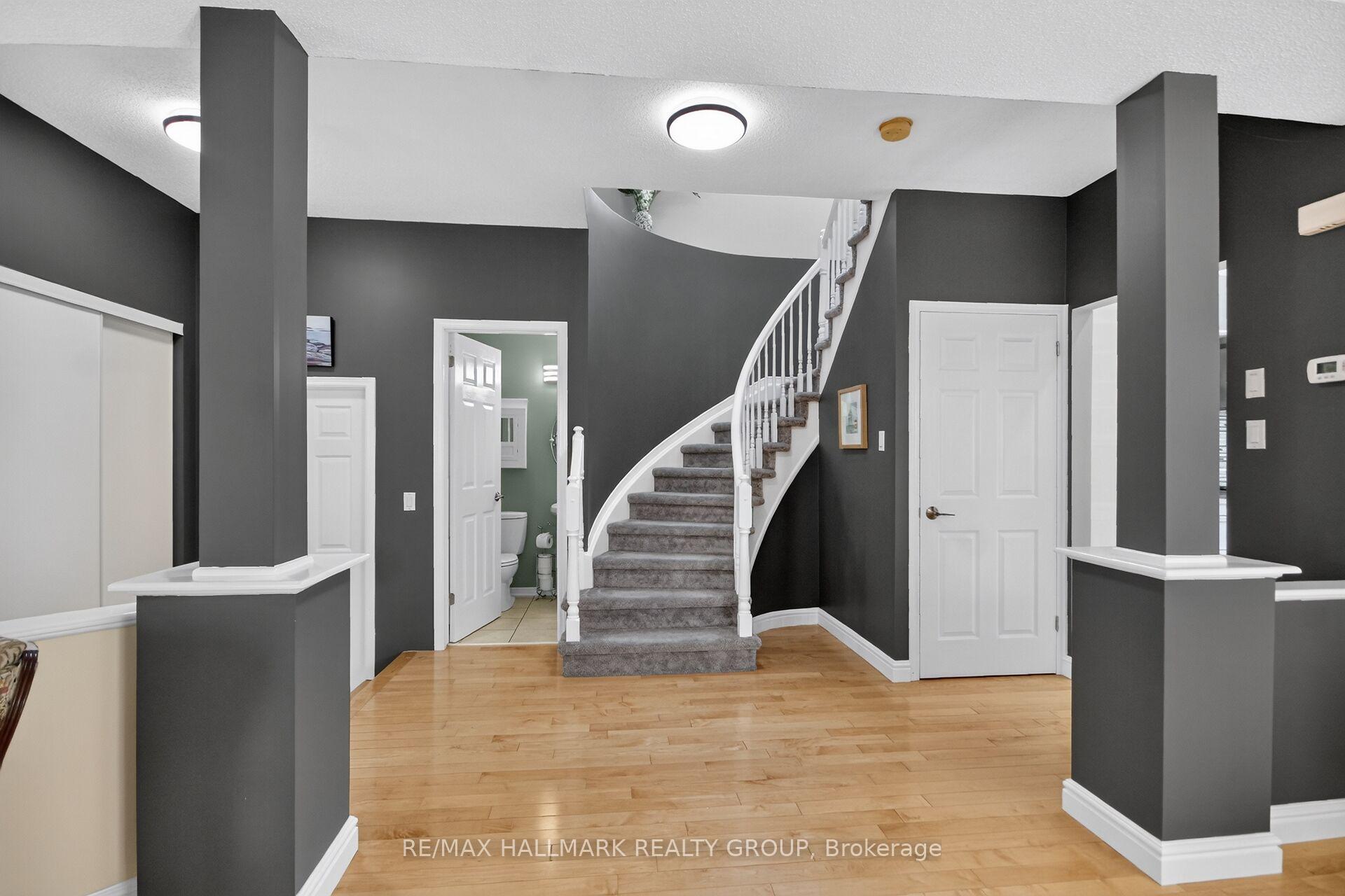 Photo 6 of 133 Fairlop Way, Ottawa, Barrhaven - Longfields — HOMEH