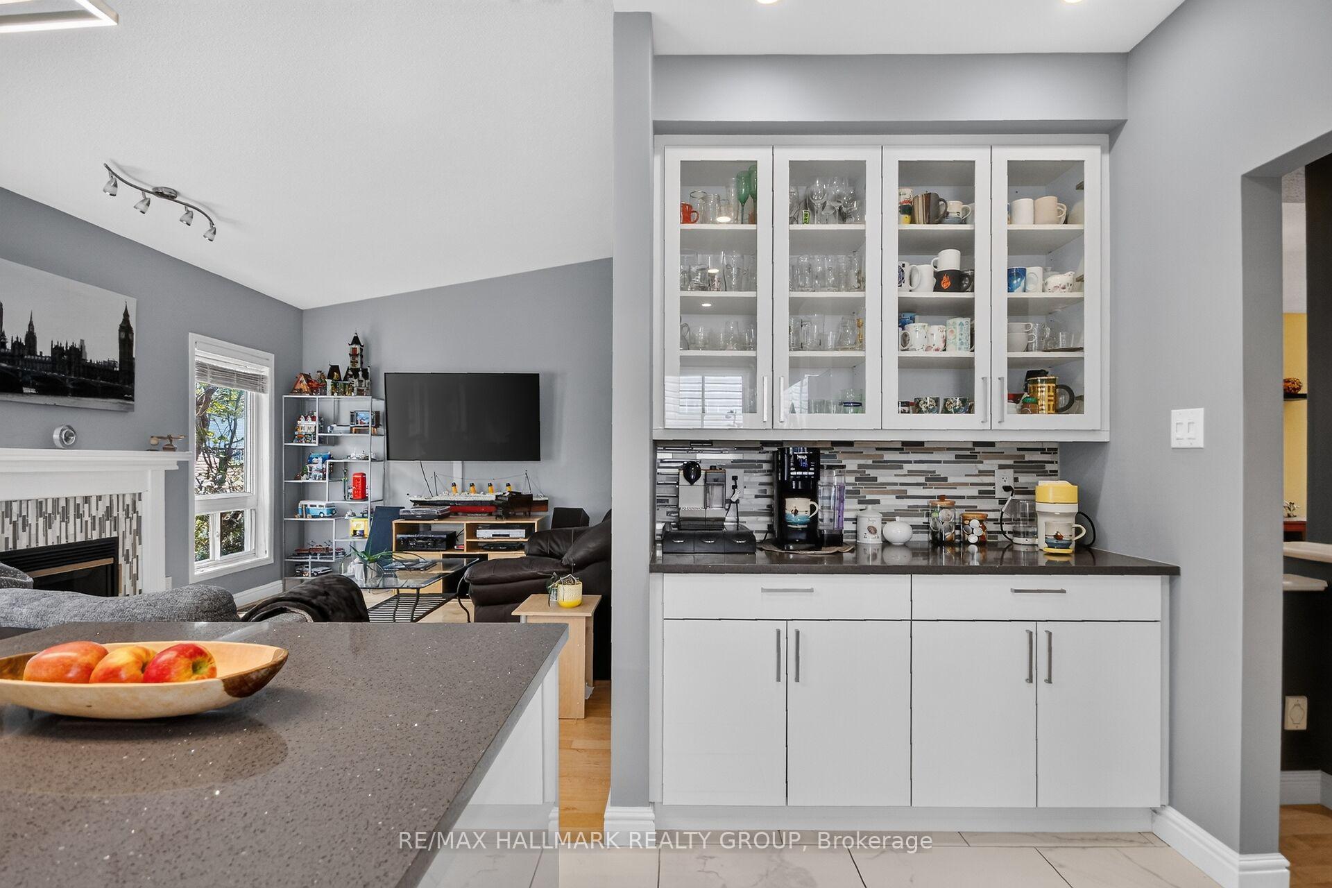 Photo 13 of 133 Fairlop Way, Ottawa, Barrhaven - Longfields — HOMEH